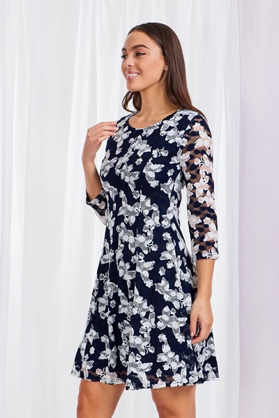 3/4 SLEEVE LACE DRESS