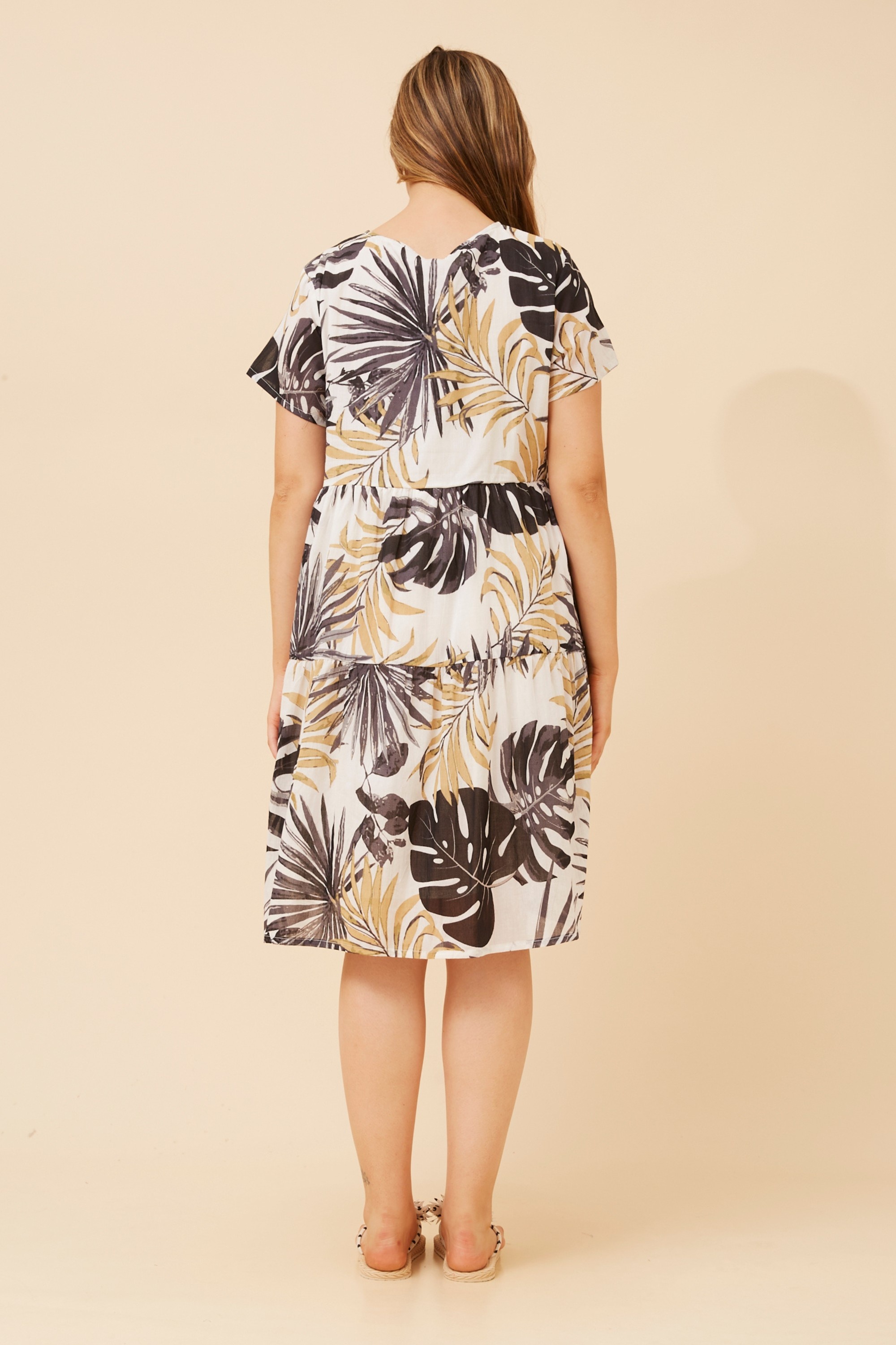 AARNA LEAF PRINT DRESS
