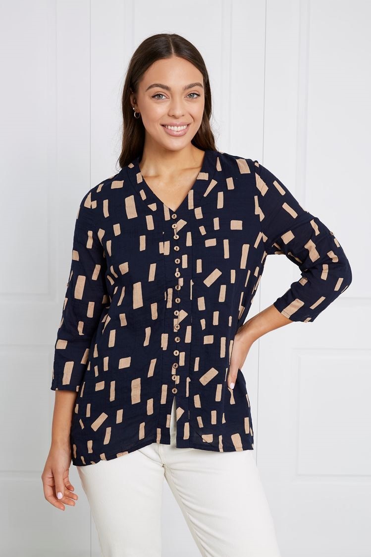 ABSTRACT PRINT BUTTON FRONT TOP