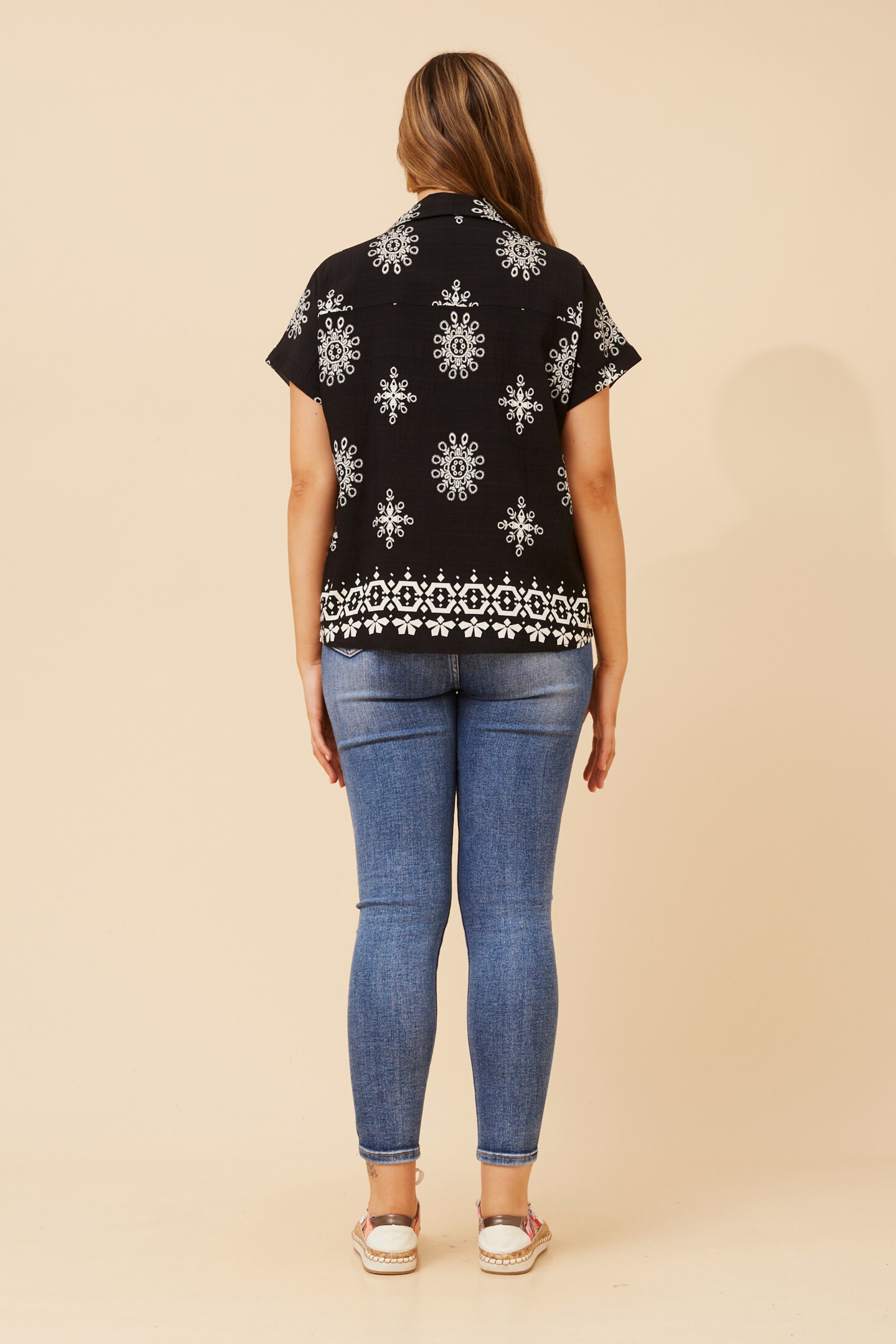 ADRIKA BORDER PRINT SHIRT