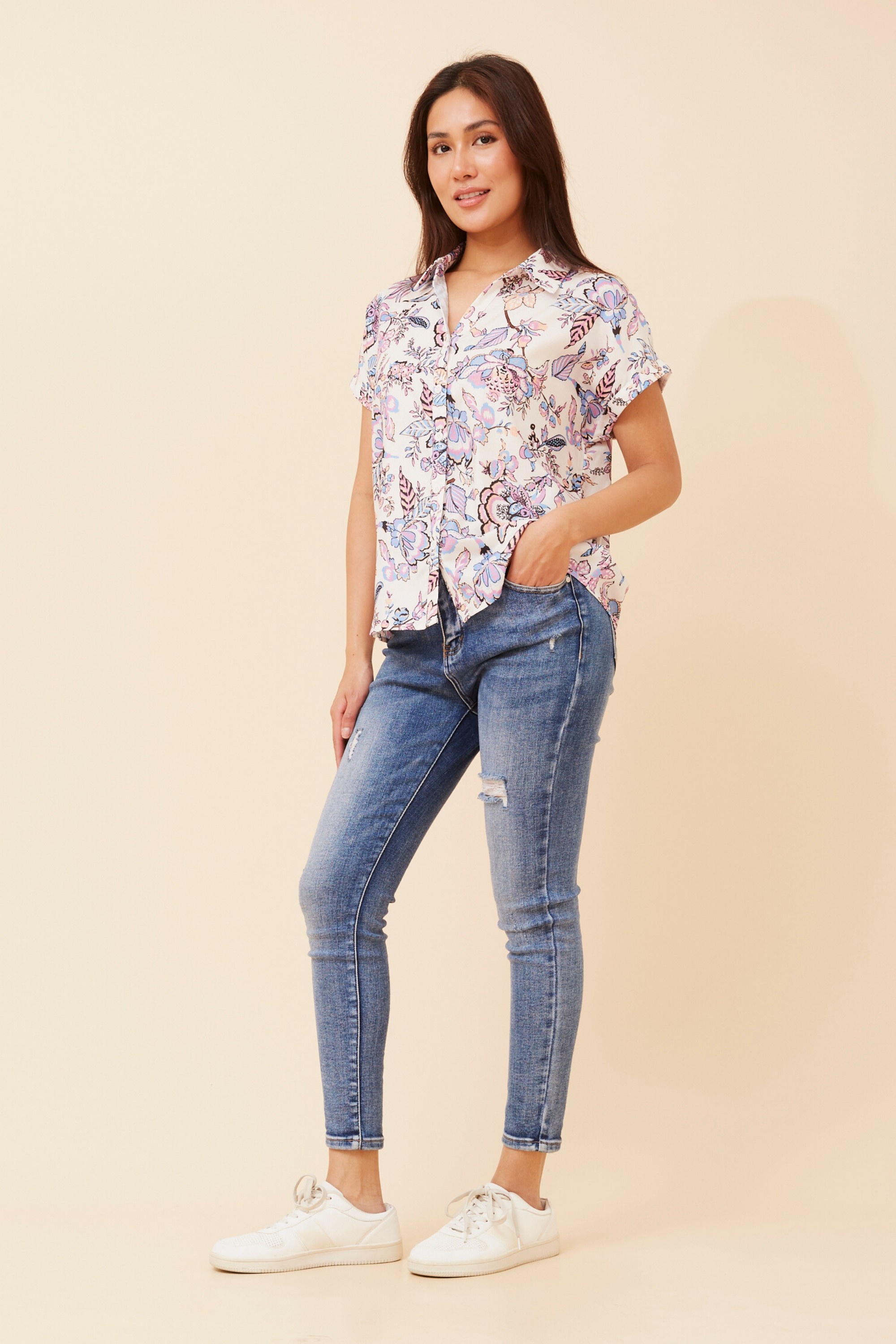 ADRIKA FLORAL SHIRT