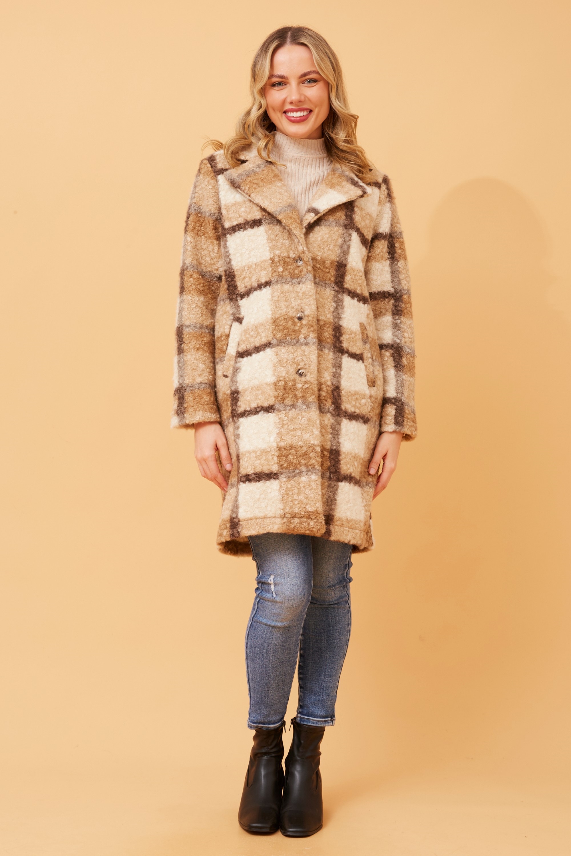 ALASKA CHECK TEDDY FUR COAT