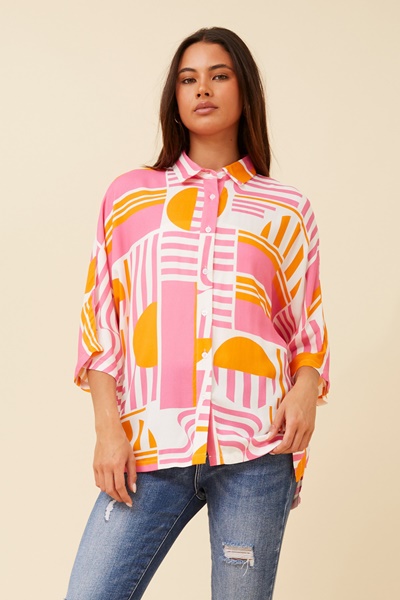 ALIVIA GEOMETRIC PRINT SHIRT