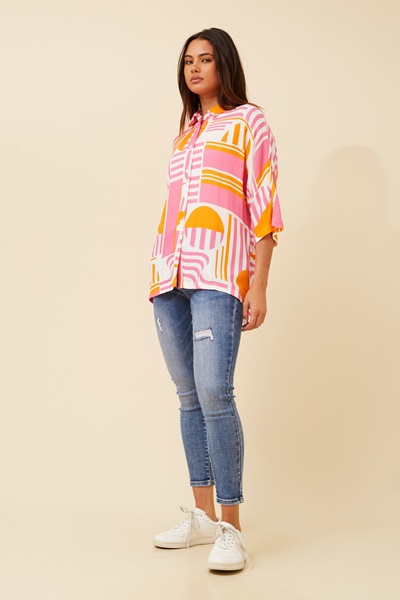 ALIVIA GEOMETRIC PRINT SHIRT