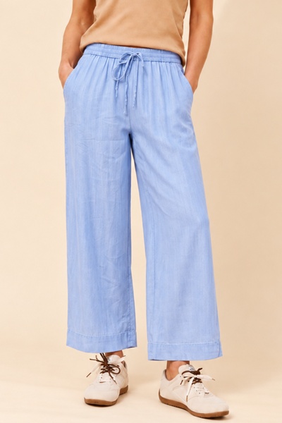 ALLORAH SOLID WIDE LEG PANTS