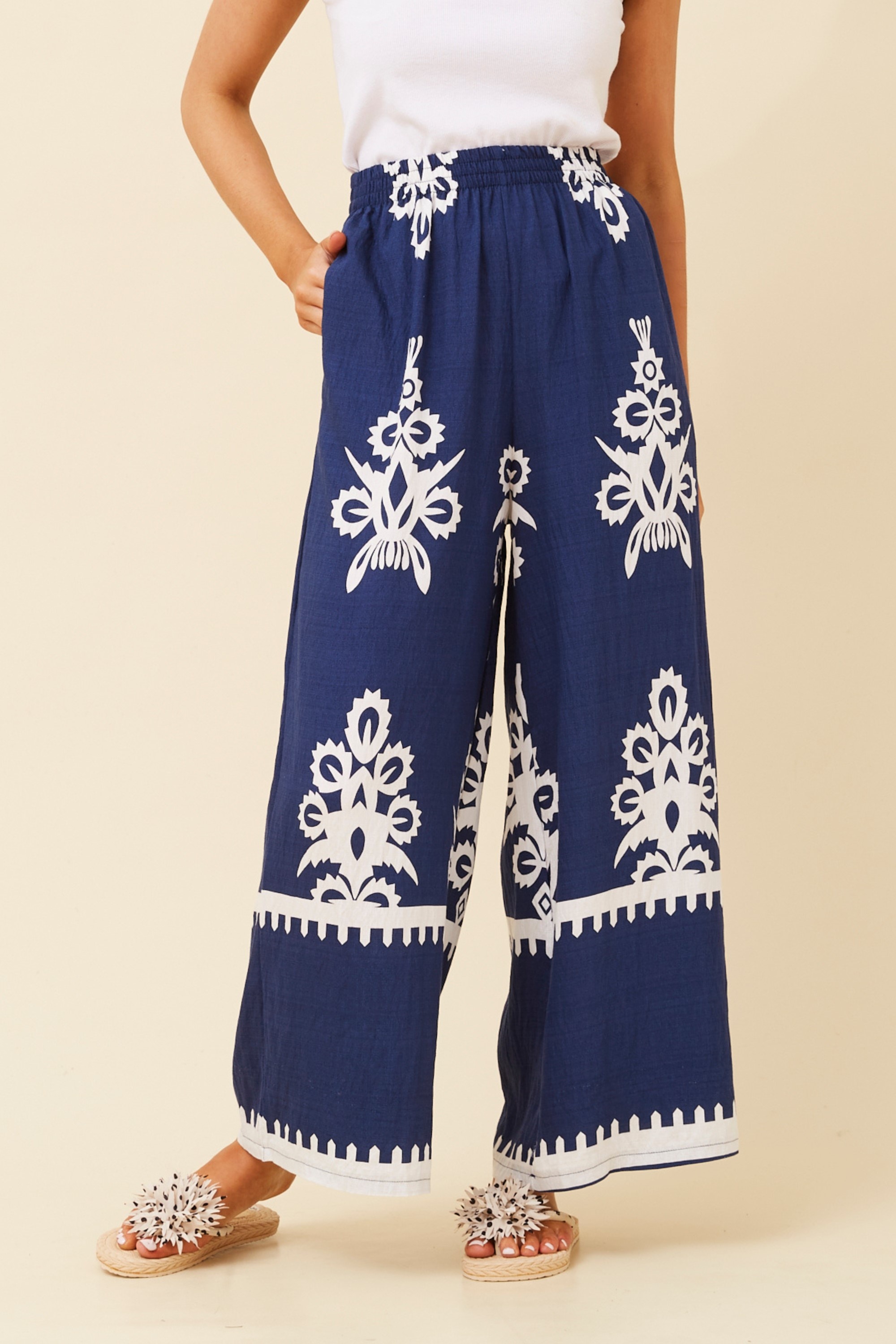ANCA BORDER PRINT WIDE LEG PANTS