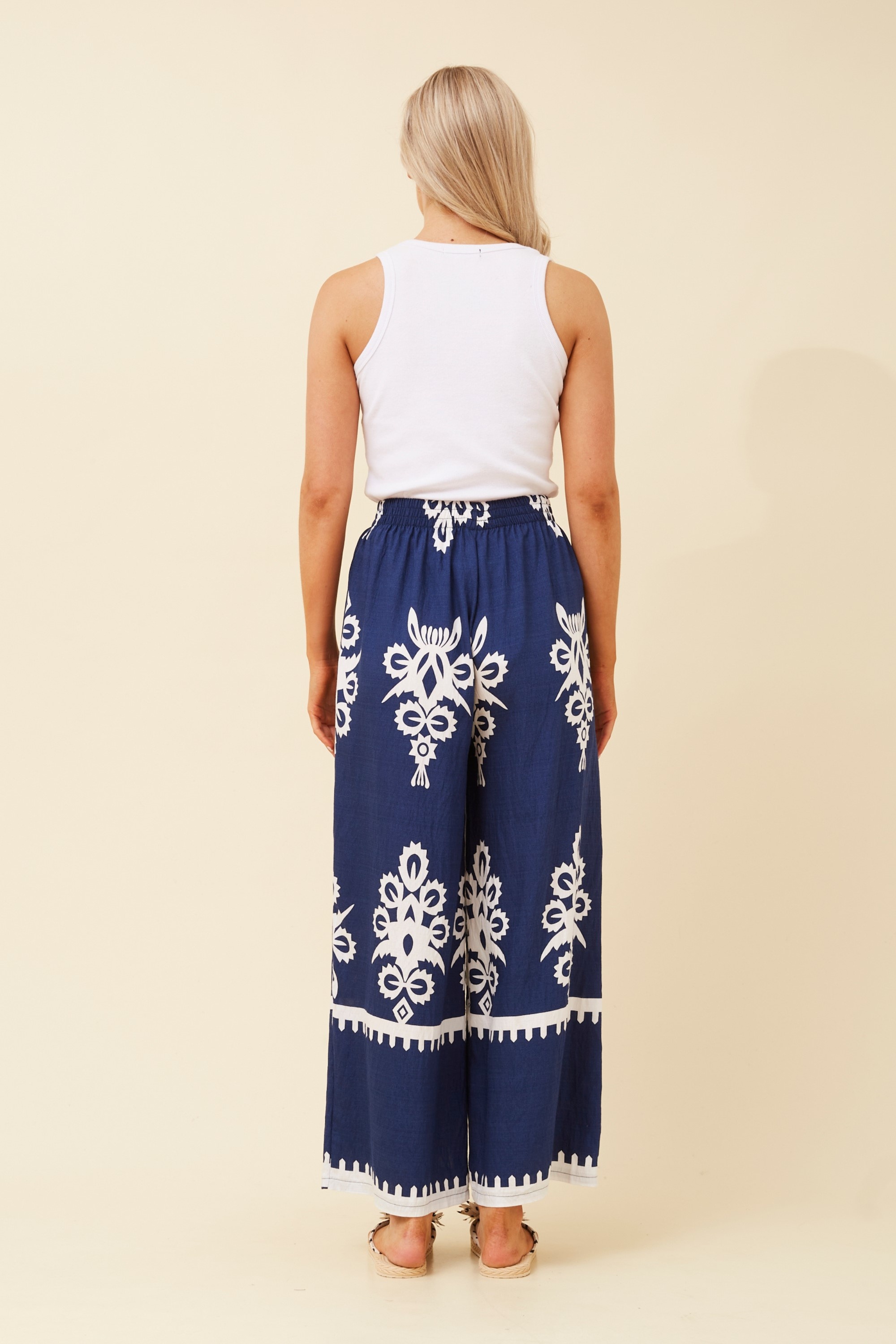 ANCA BORDER PRINT WIDE LEG PANTS