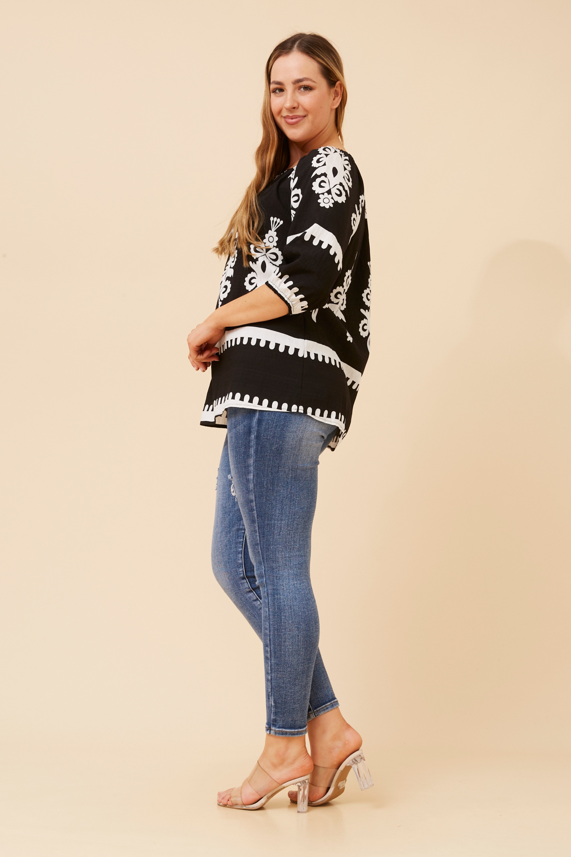 ANDREA BORDER PRINT TOP
