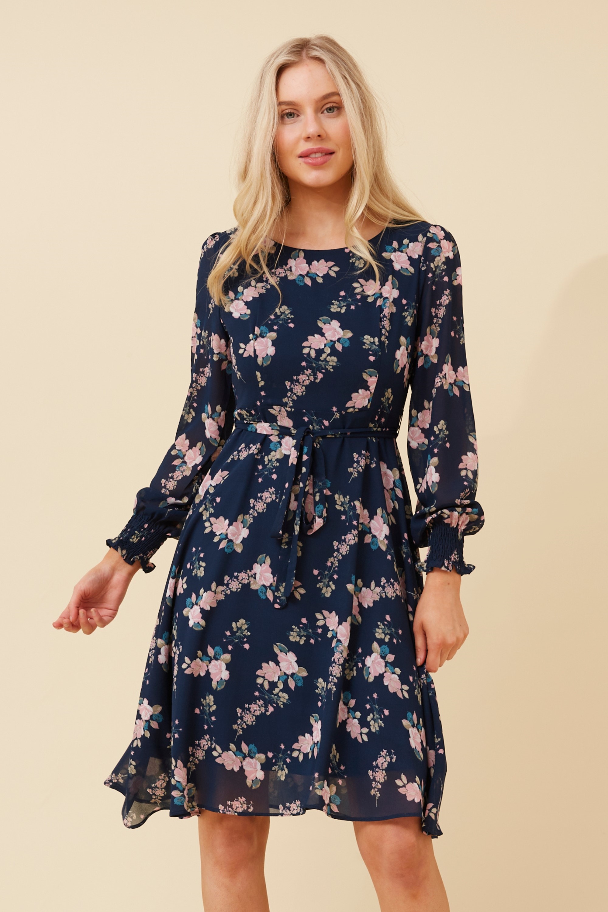 ANESSA FLORAL SHORT DRESS