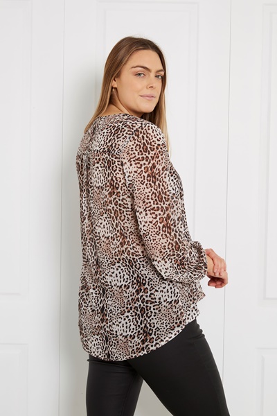 Animal print wrap top | FEMME Connection