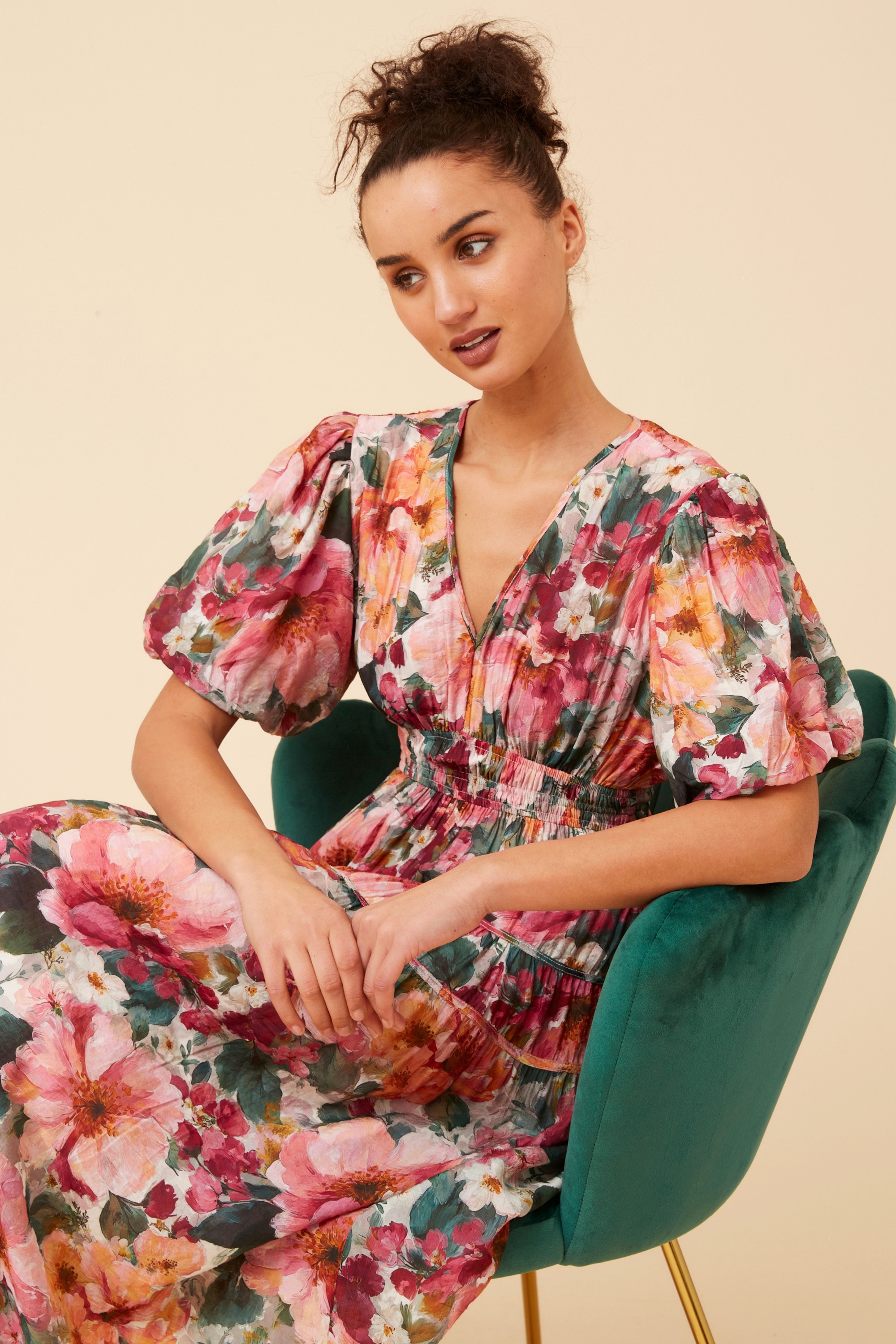 ANUSHKA FLORAL MIDI DRESS