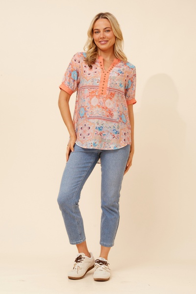 ARCHELLE PATCHWORK PRINT TOP