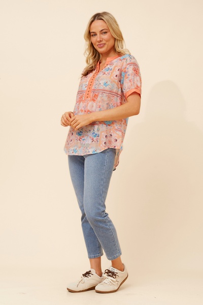 ARCHELLE PATCHWORK PRINT TOP