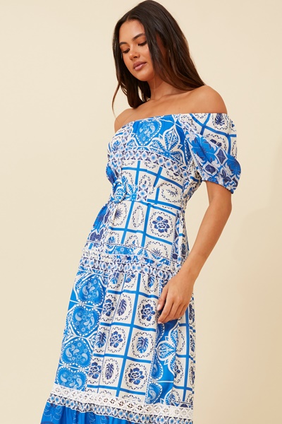 ARROW TILE PRINT DRESS