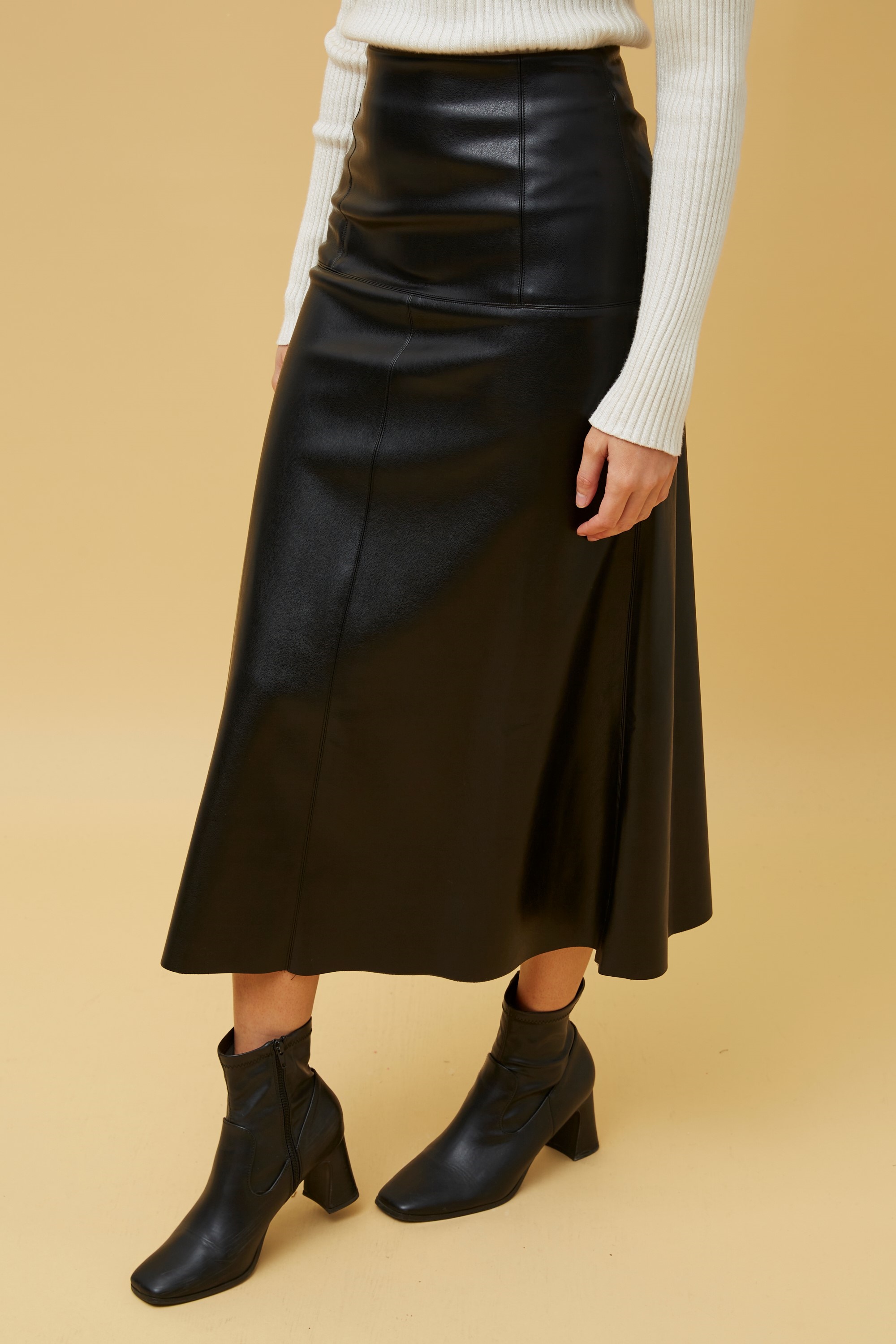 Aubree vegan leather maxi skirt & Buy Online & Femme Connection