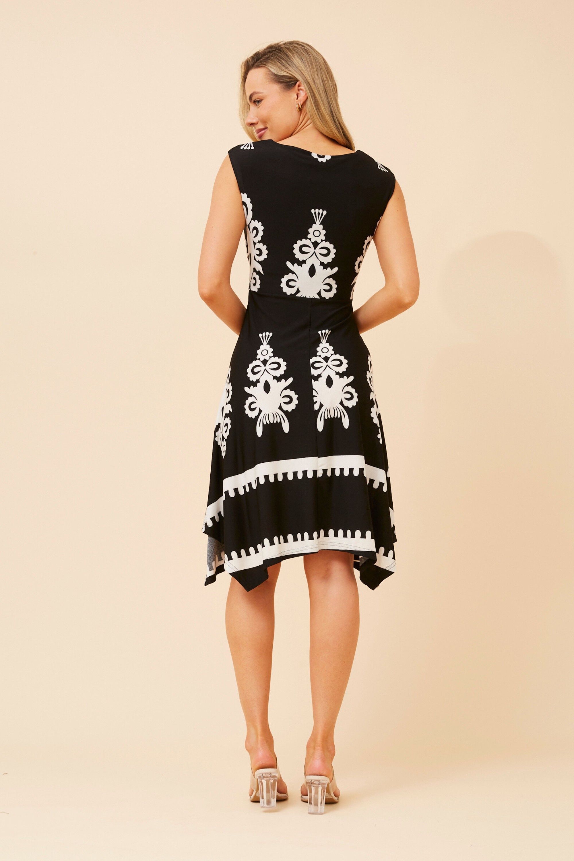 AVERY BORDER PRINT DRESS