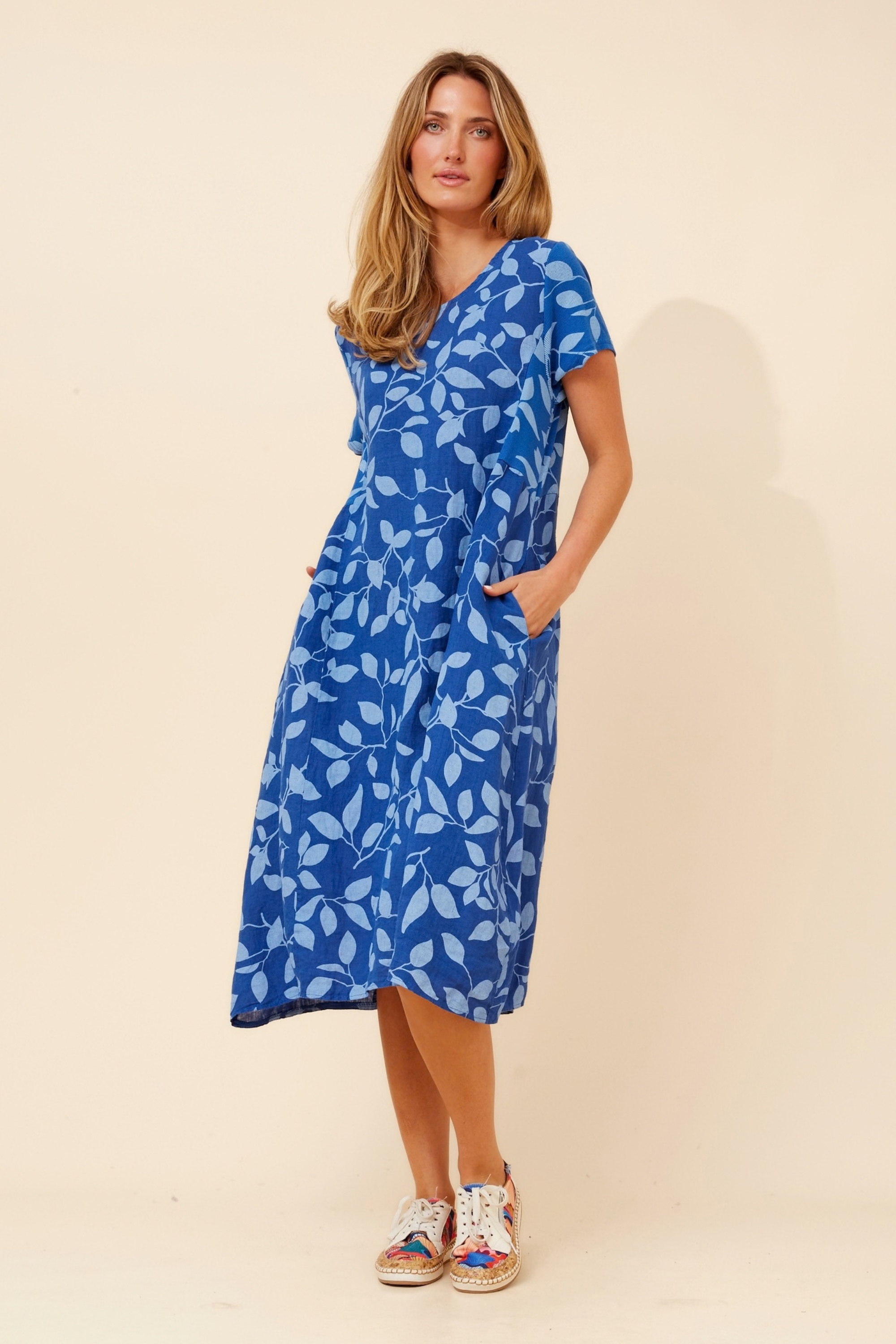 BATISTA LEAF PRINT LINEN DRESS
