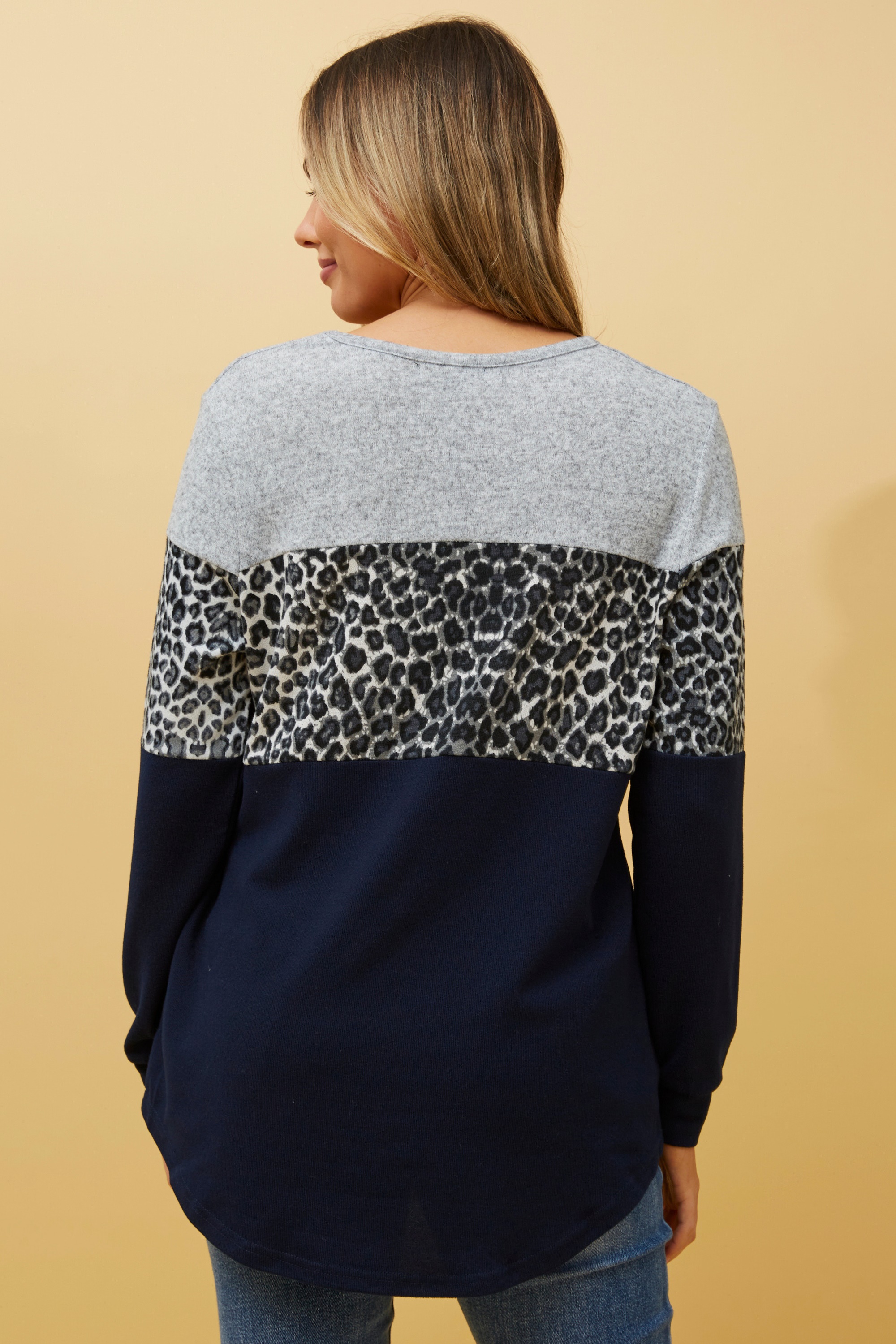 BEC ANIMAL PRINT TOP