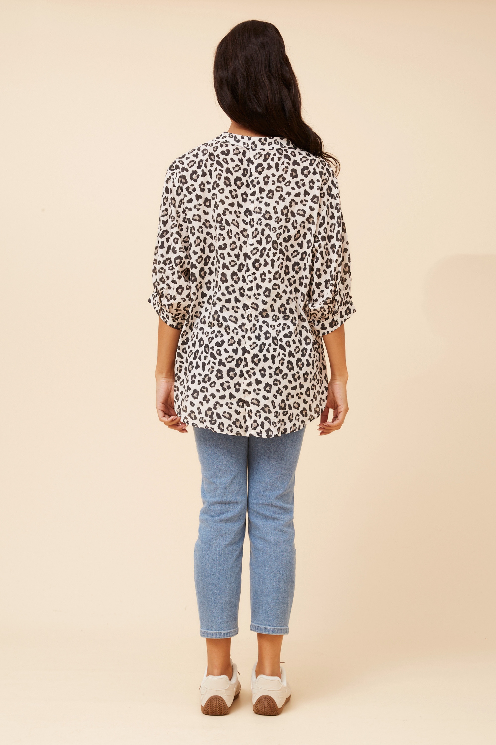 BELINA ANIMAL PRINT SHIRT