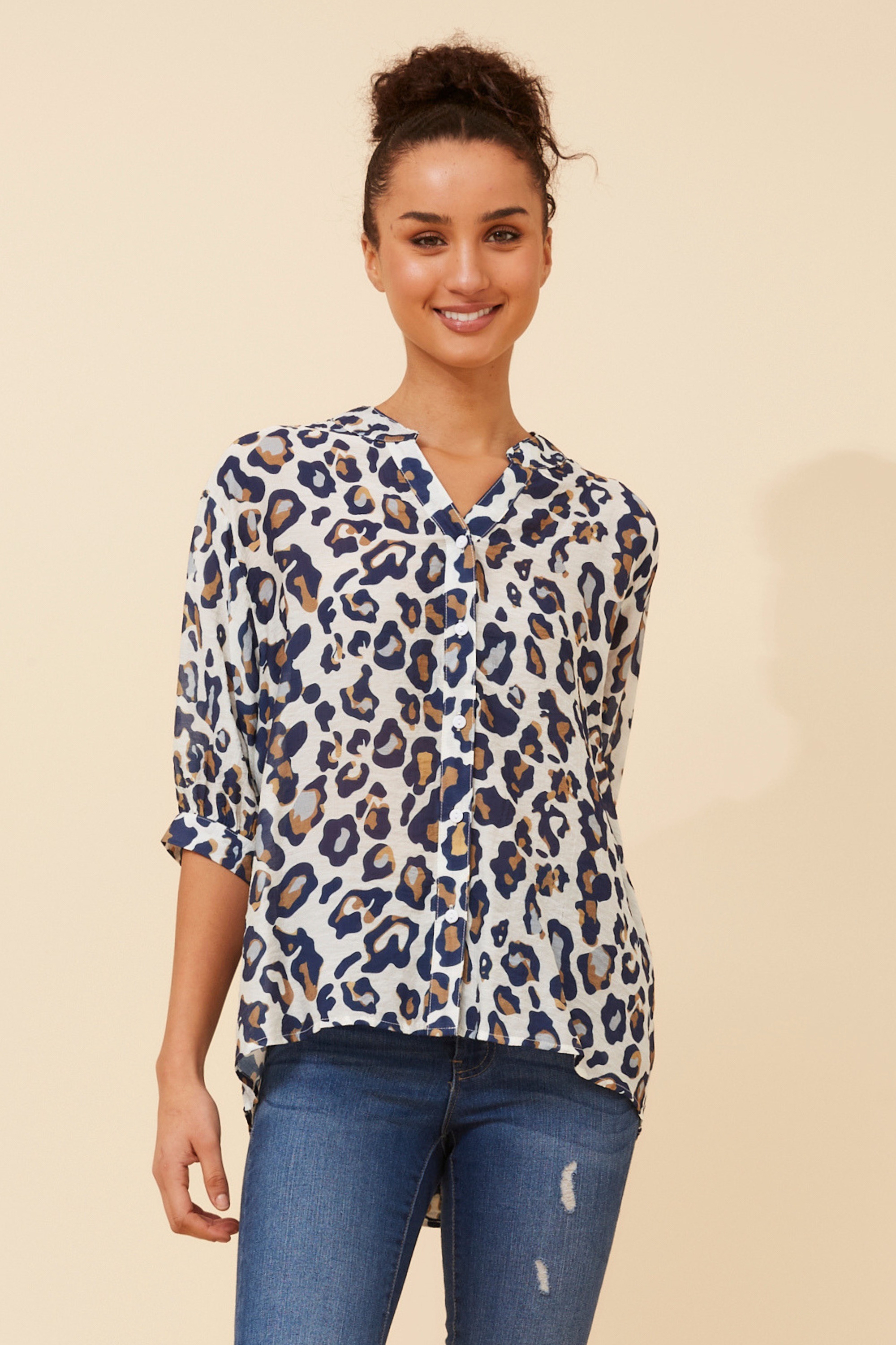 BELINA ANIMAL PRINT SHIRT