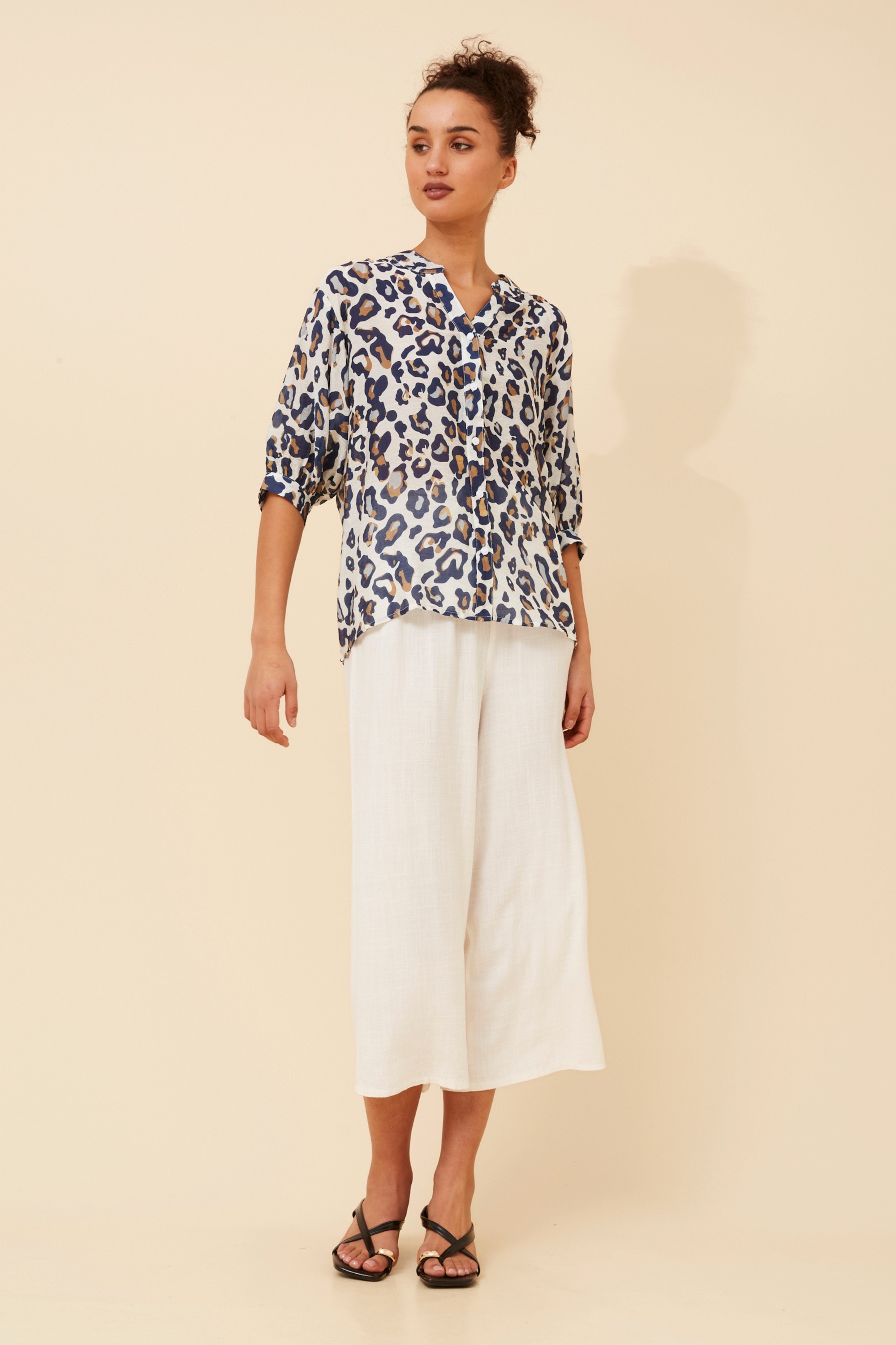 BELINA ANIMAL PRINT SHIRT