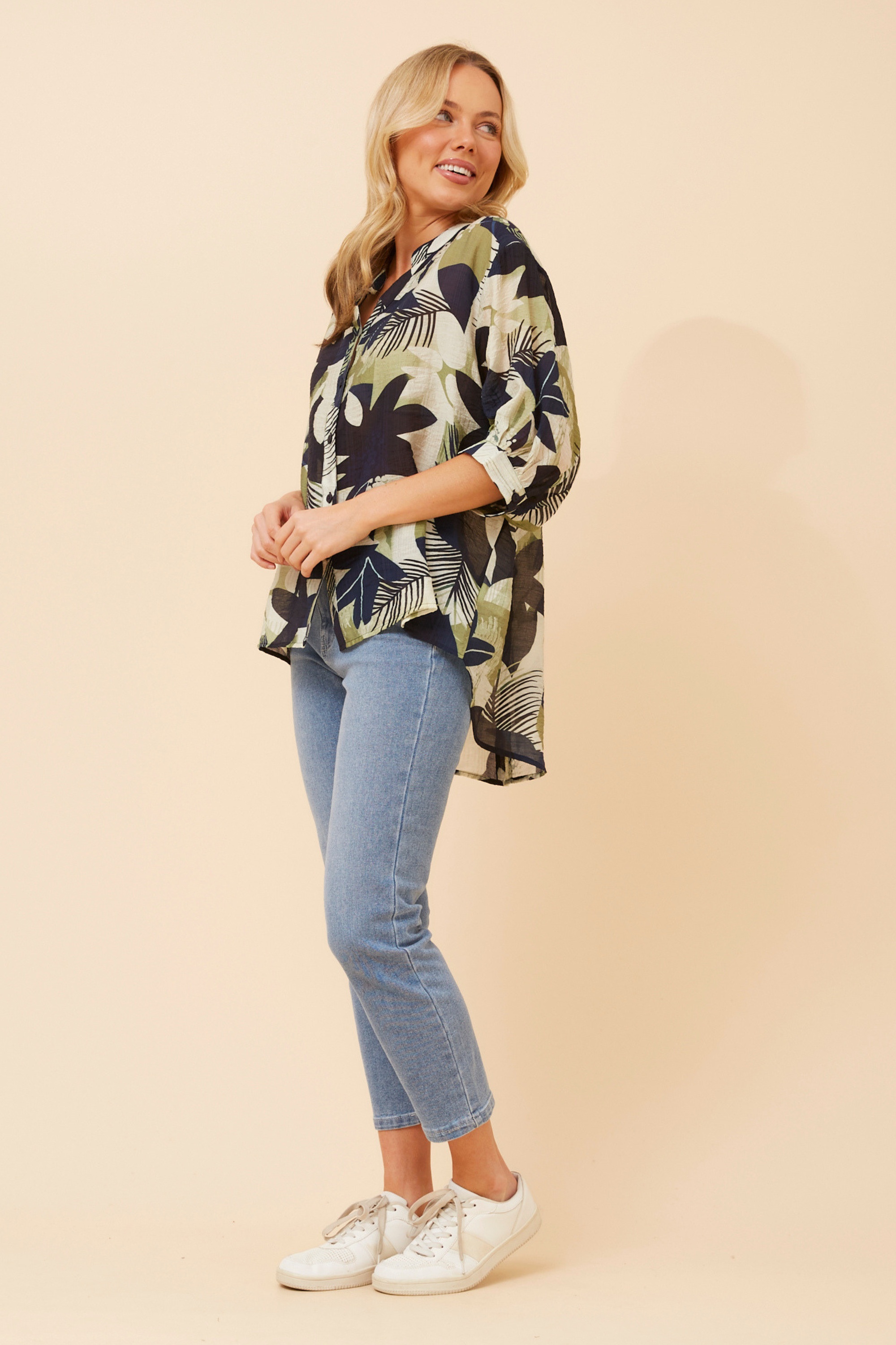 BELINA LEAF PRINT SHIRT