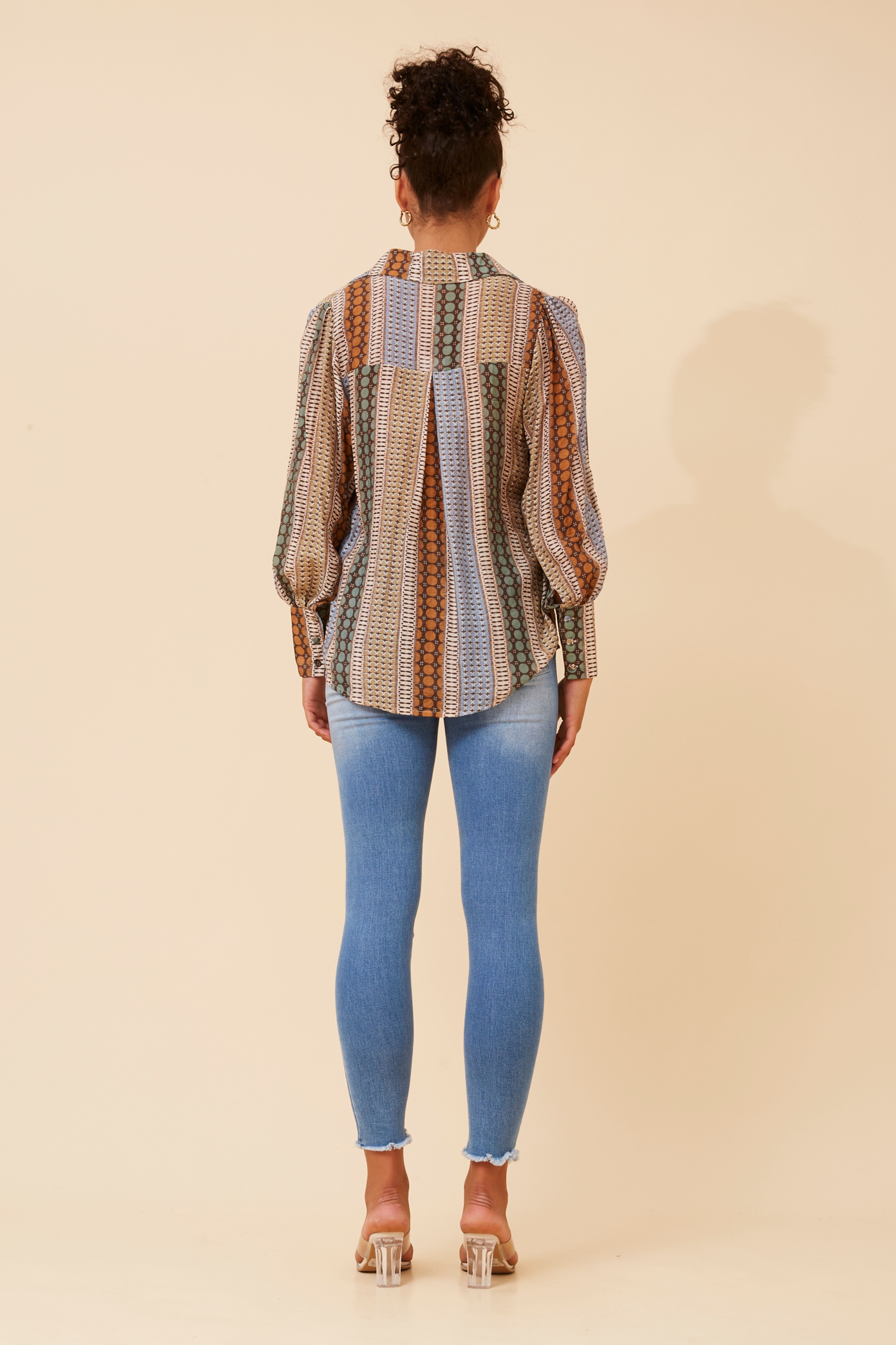 BELLE ABSTRACT PRINT SHIRT