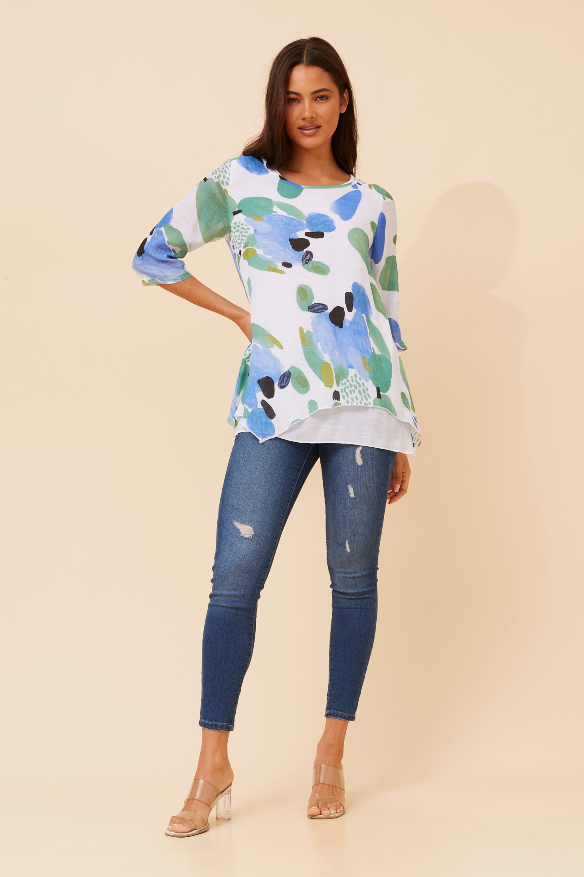 BENI DOUBLE LAYER PRINTED TOP