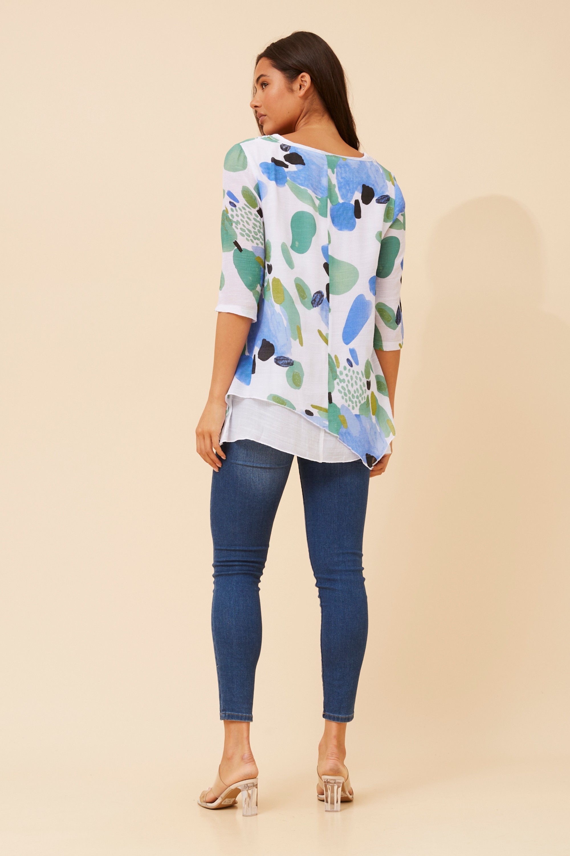 BENI DOUBLE LAYER PRINTED TOP
