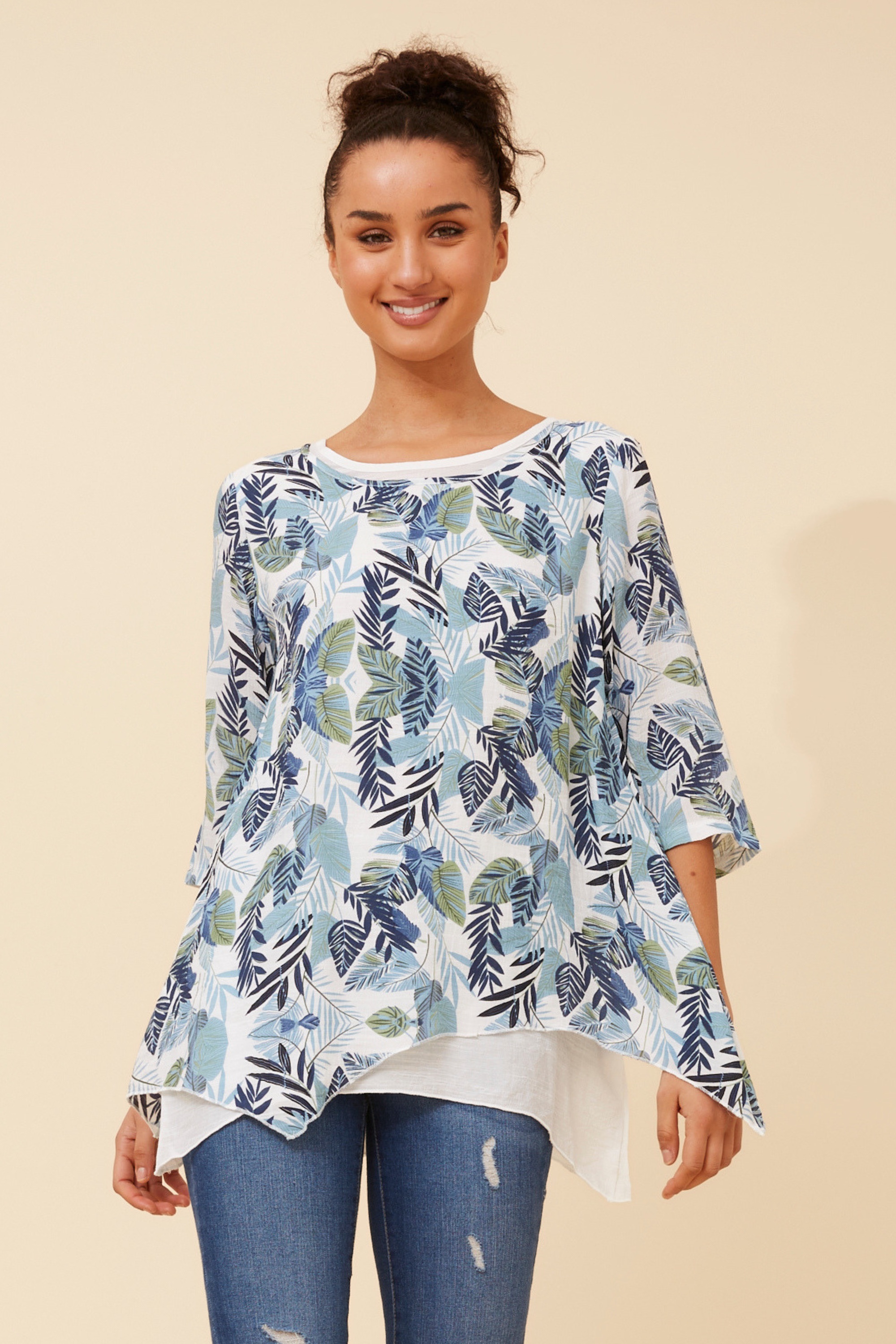 BENI LEAF PRINT TOP