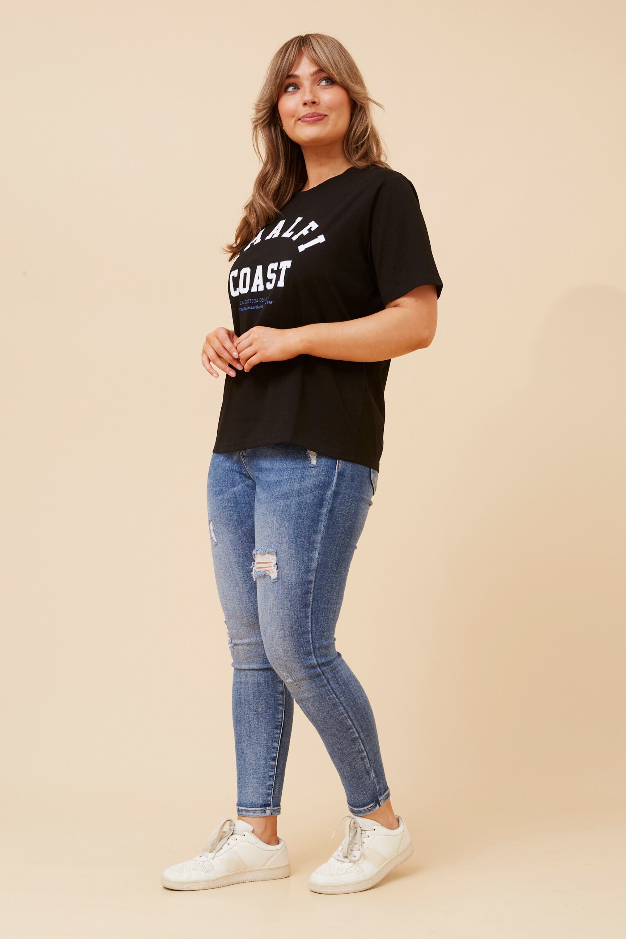 BENIT ALMAFI GRAPHIC T-SHIRT