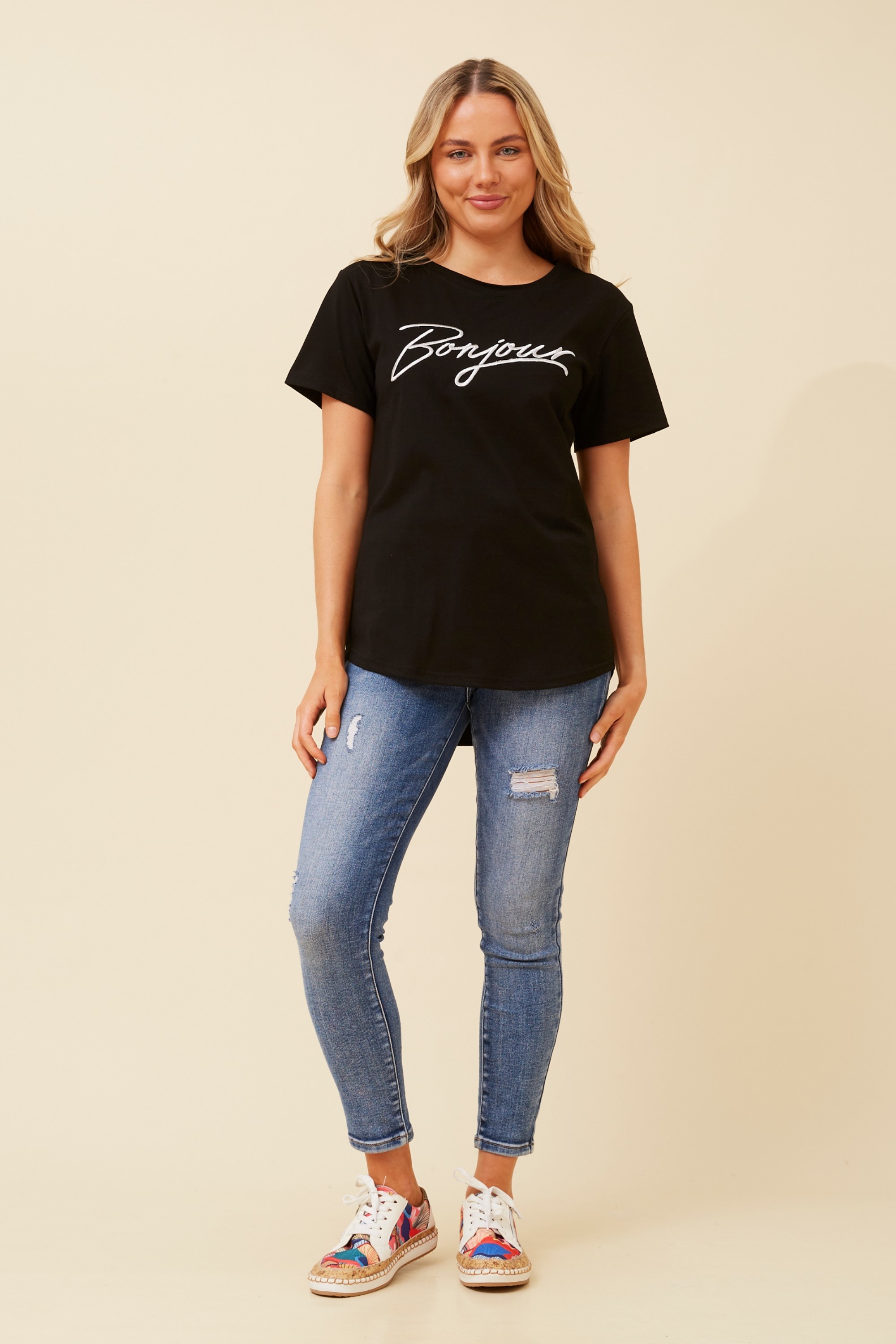 BINDI BONJOUR EMBROIDERED TEE