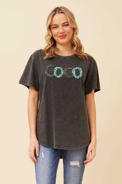 BINDI EMBELLISHED TEE