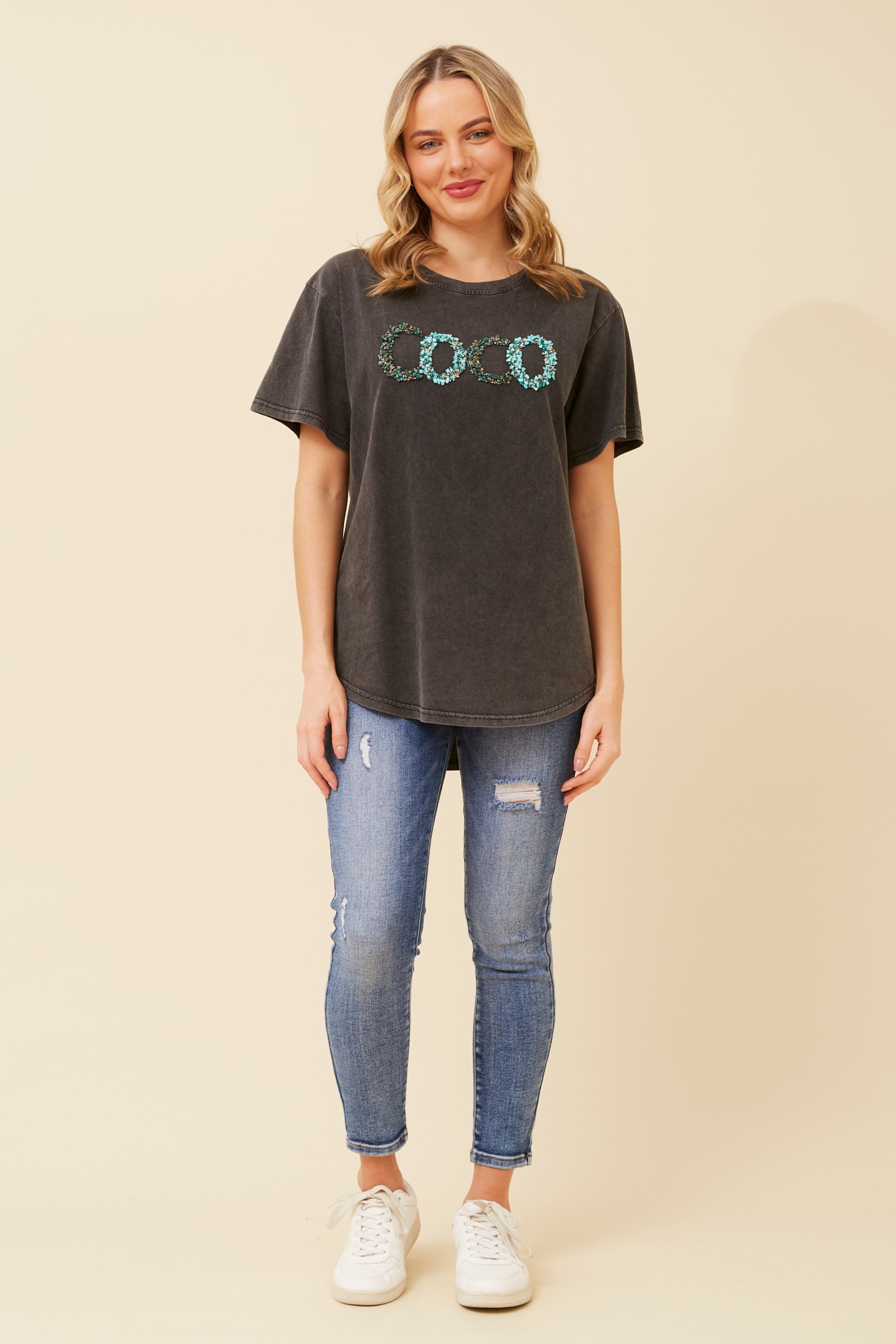 BINDI EMBELLISHED TEE