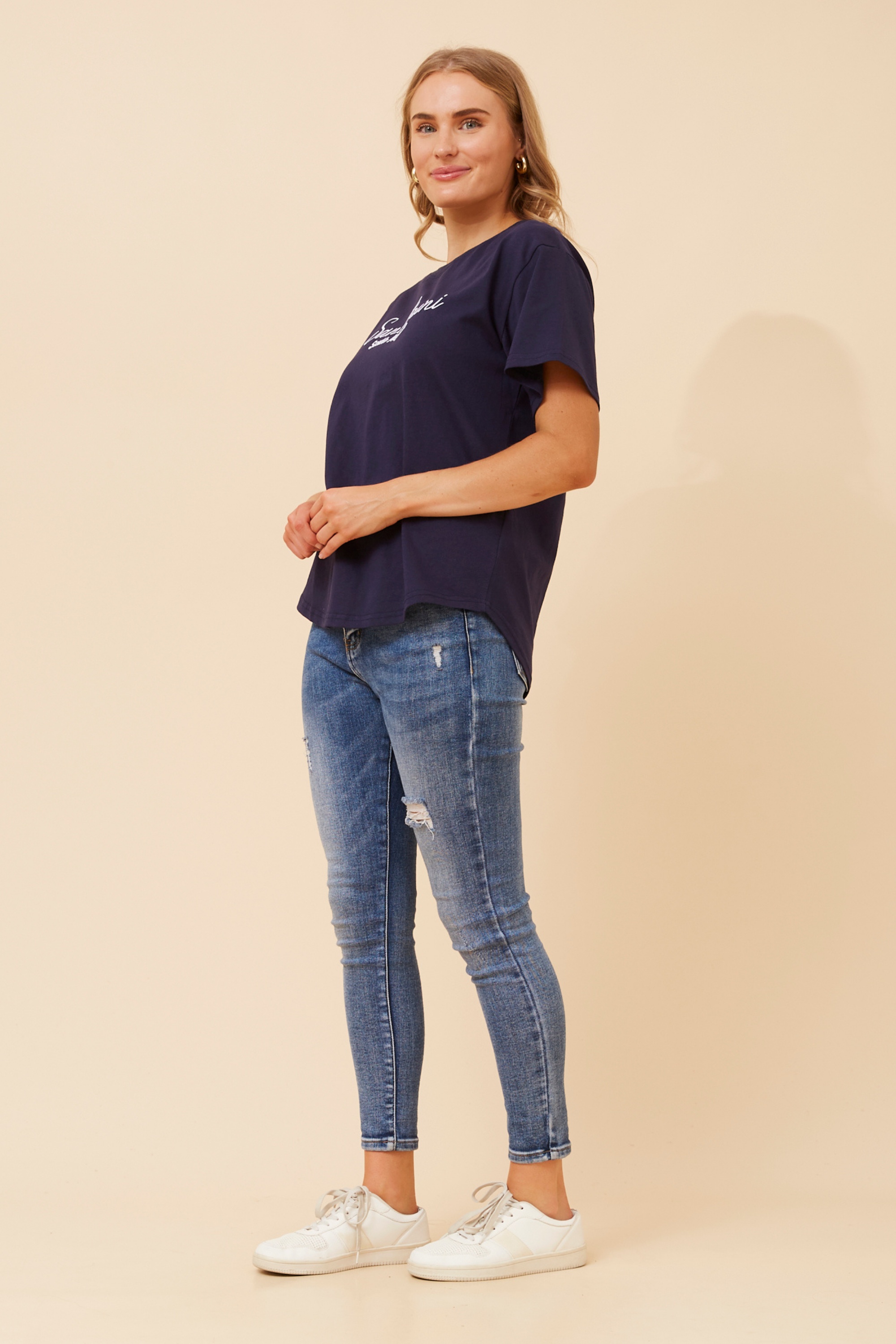BINDI EMBROIDERED T-SHIRT
