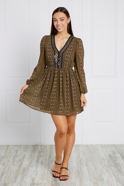 Printed short dresses | FEMME Connection