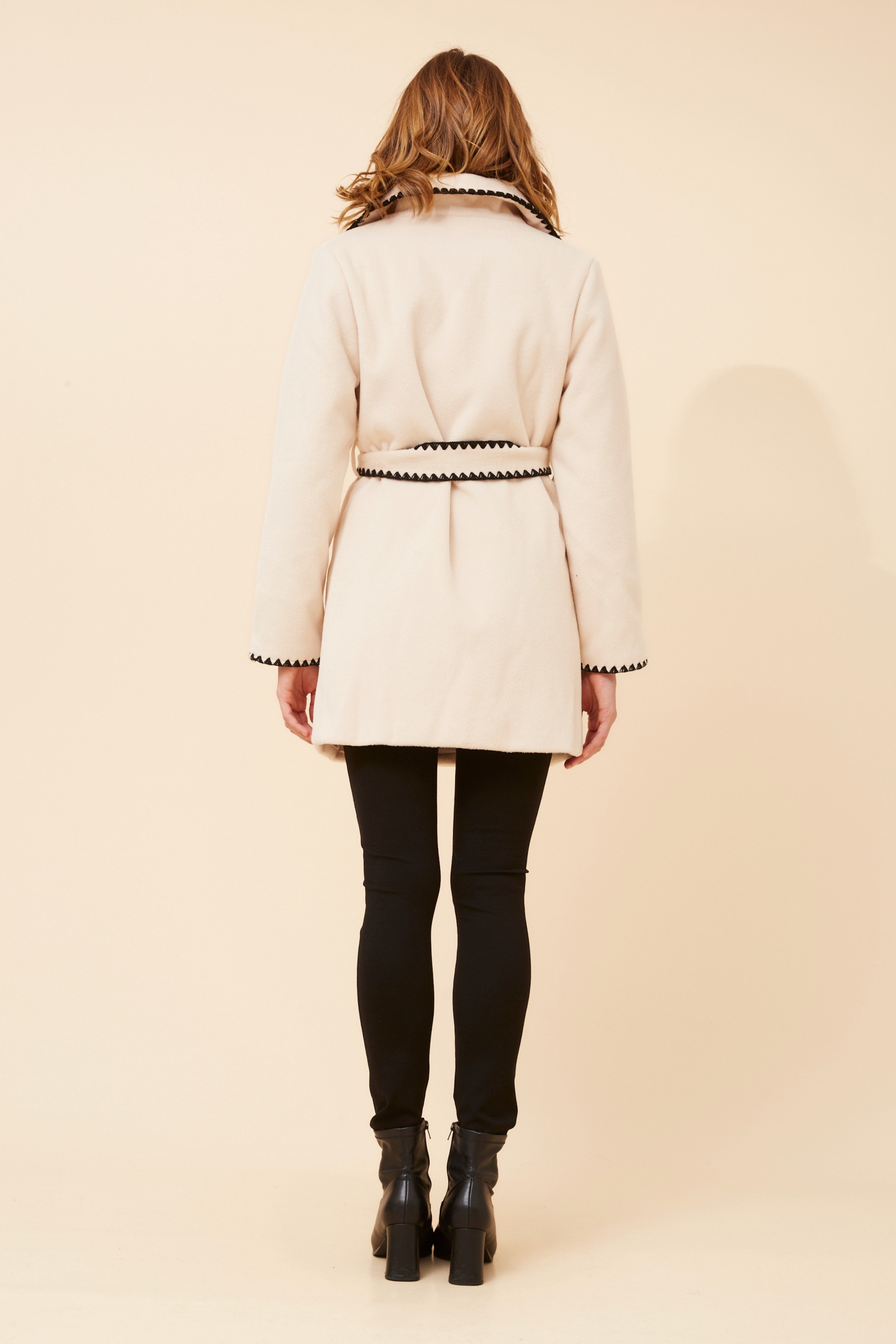BREA BLANKET STITCHING COAT