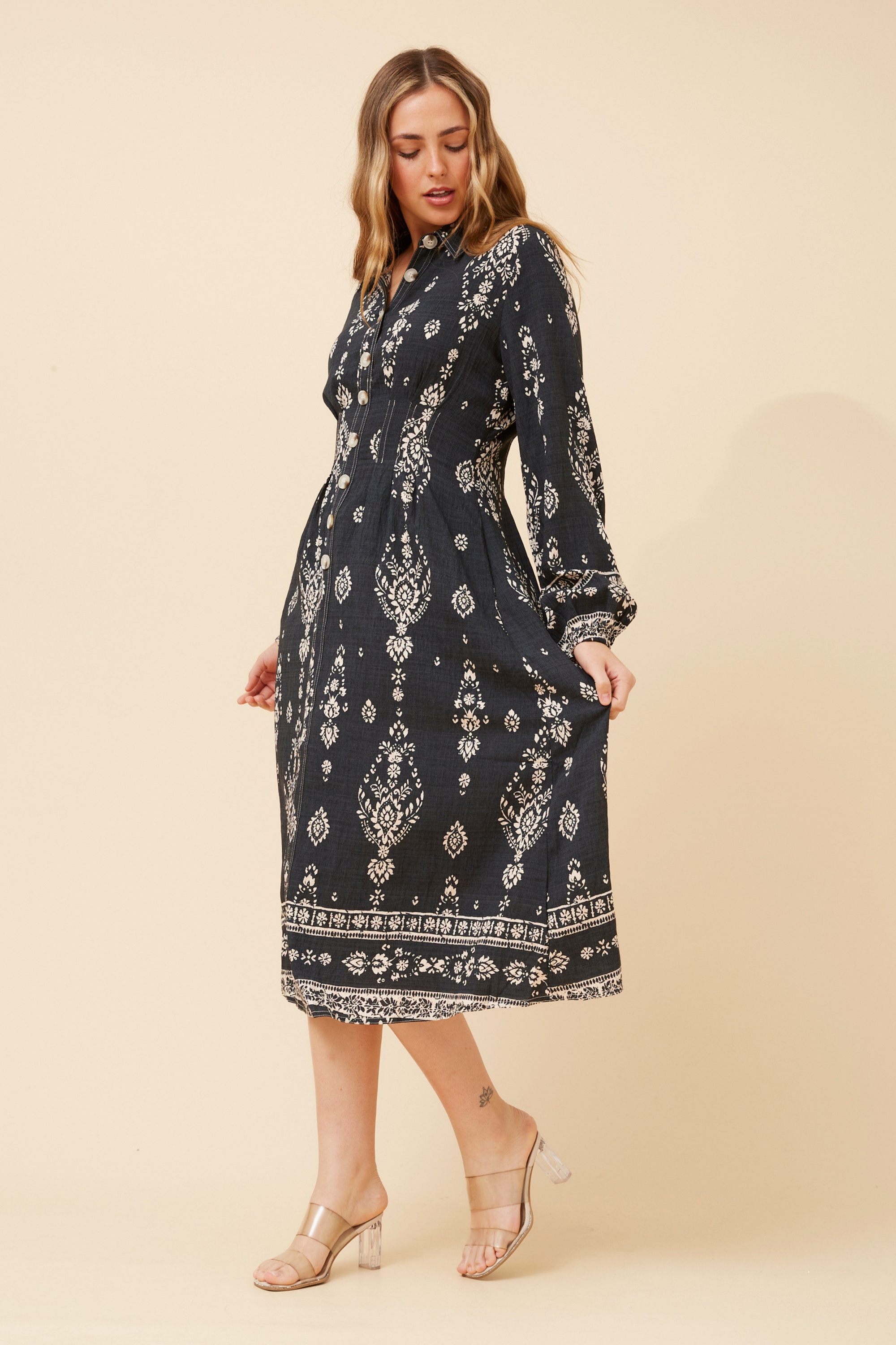 BREETA BORDER PRINT MIDI DRESS