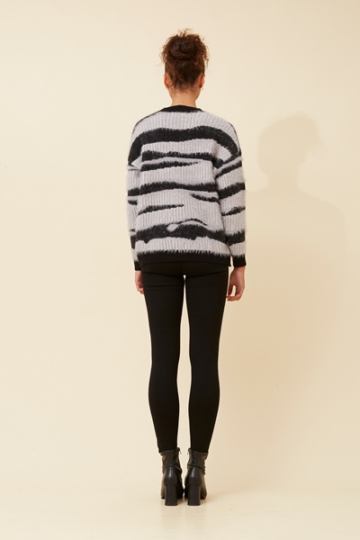 BRITA EYELASH YARN KNIT PULLOVER