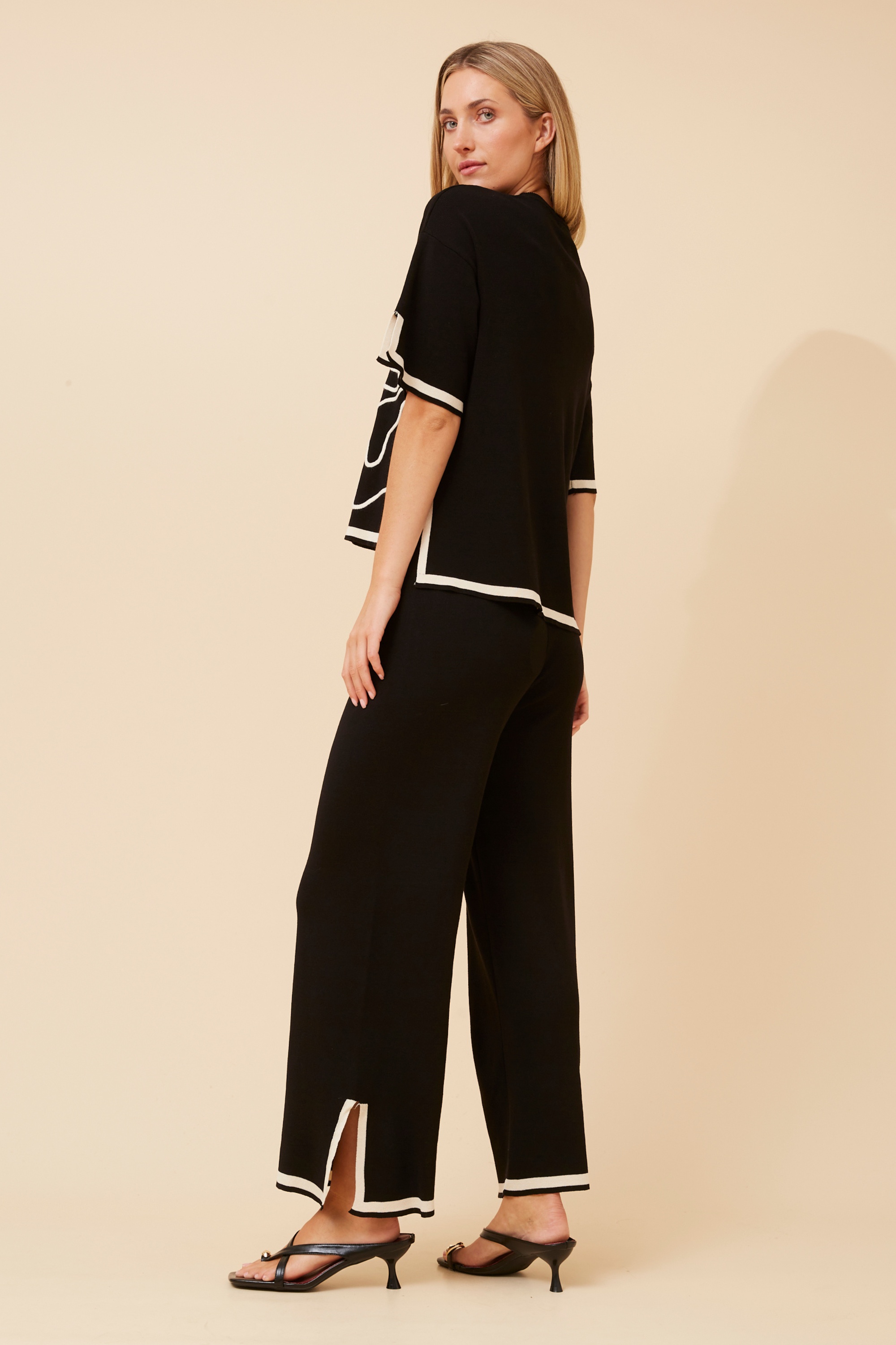 BRITTA TWO-PIECE KNITTED SET