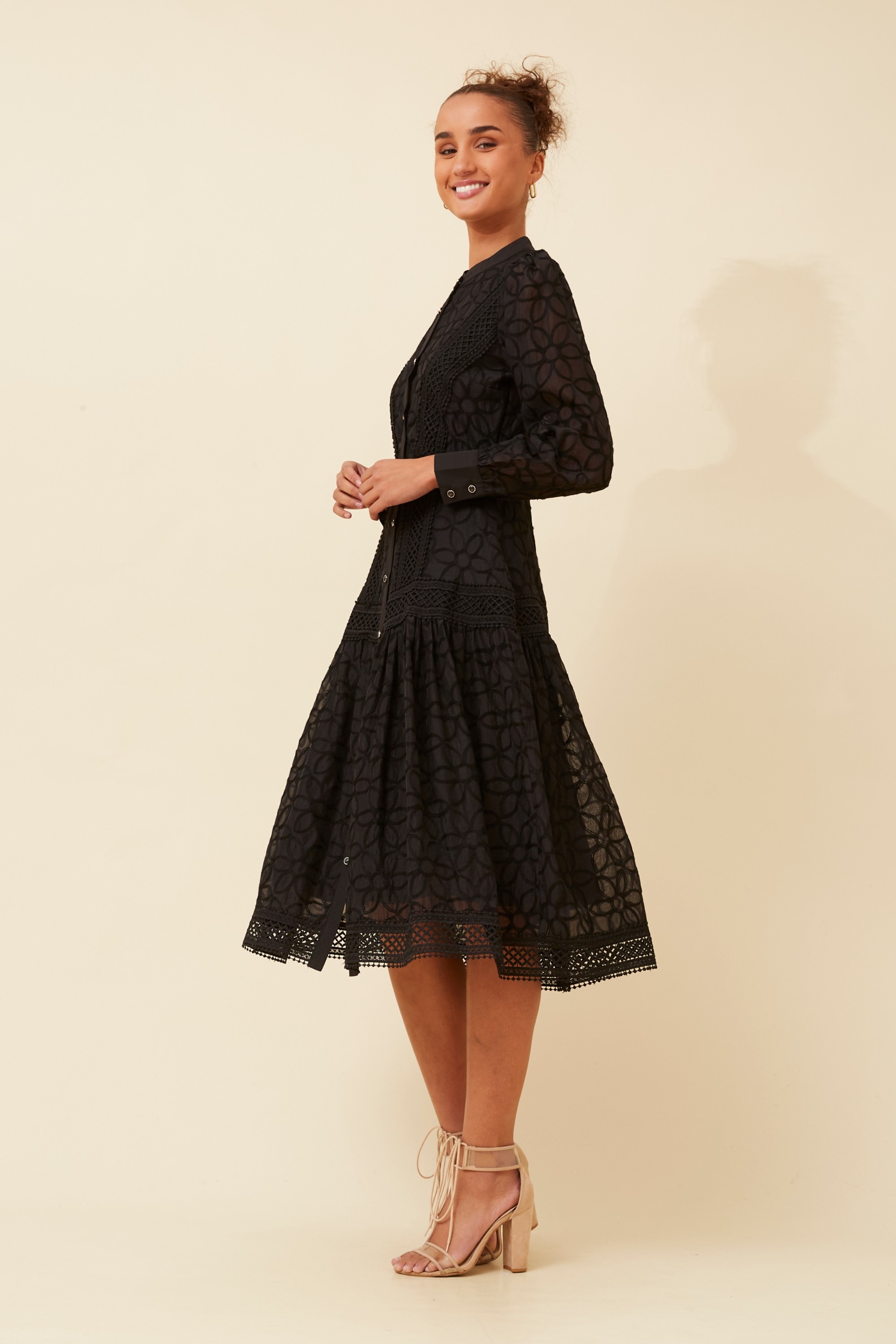 BURLINGTON FLORAL EMBROIDERED LACE DRESS