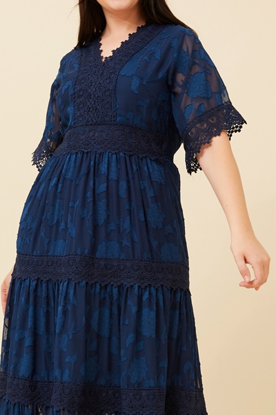 BYRON LACE MAXI DRESS