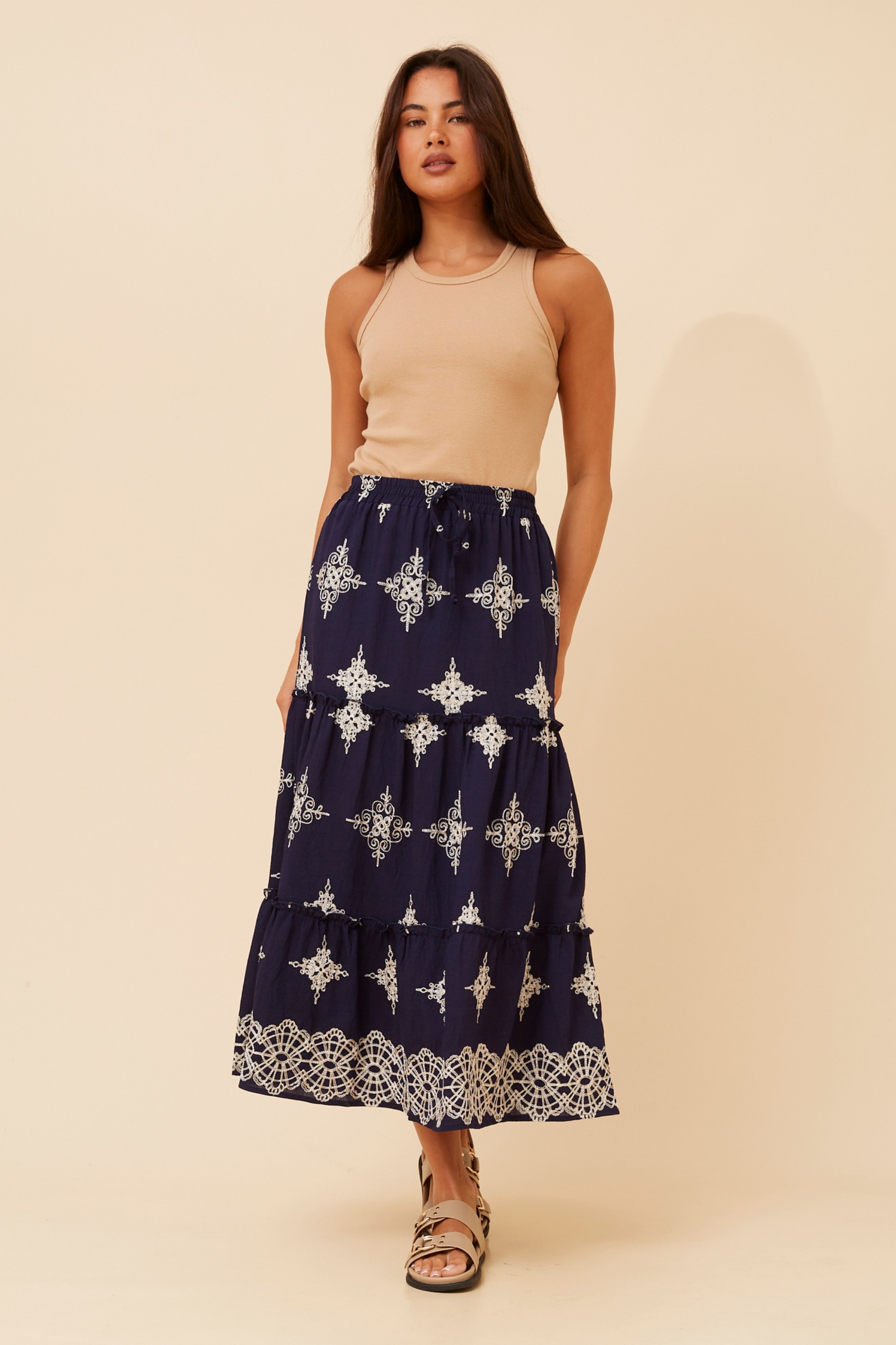 CAILYN EMBROIDERED TIERED SKIRT
