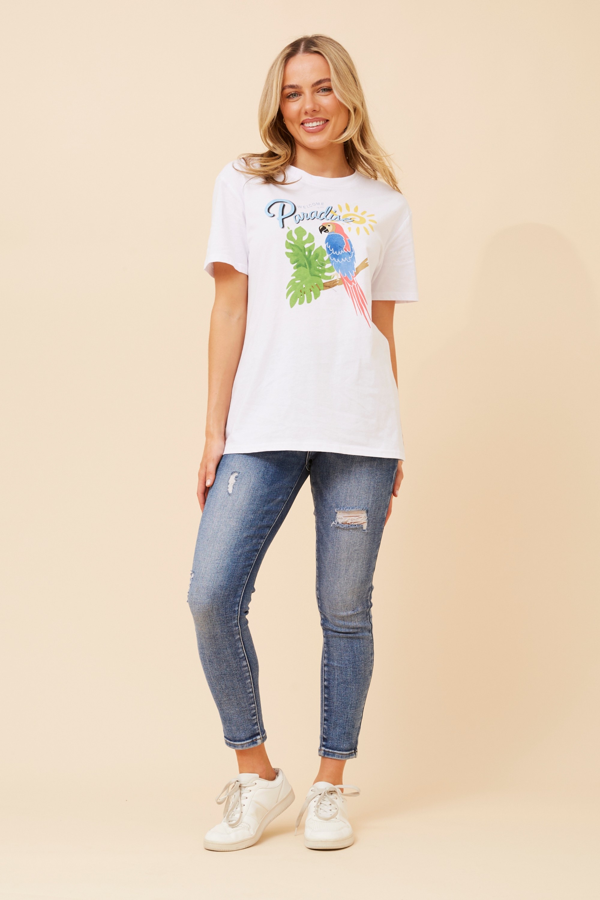 CAMRYN GRAPHIC PRINT T-SHIRT