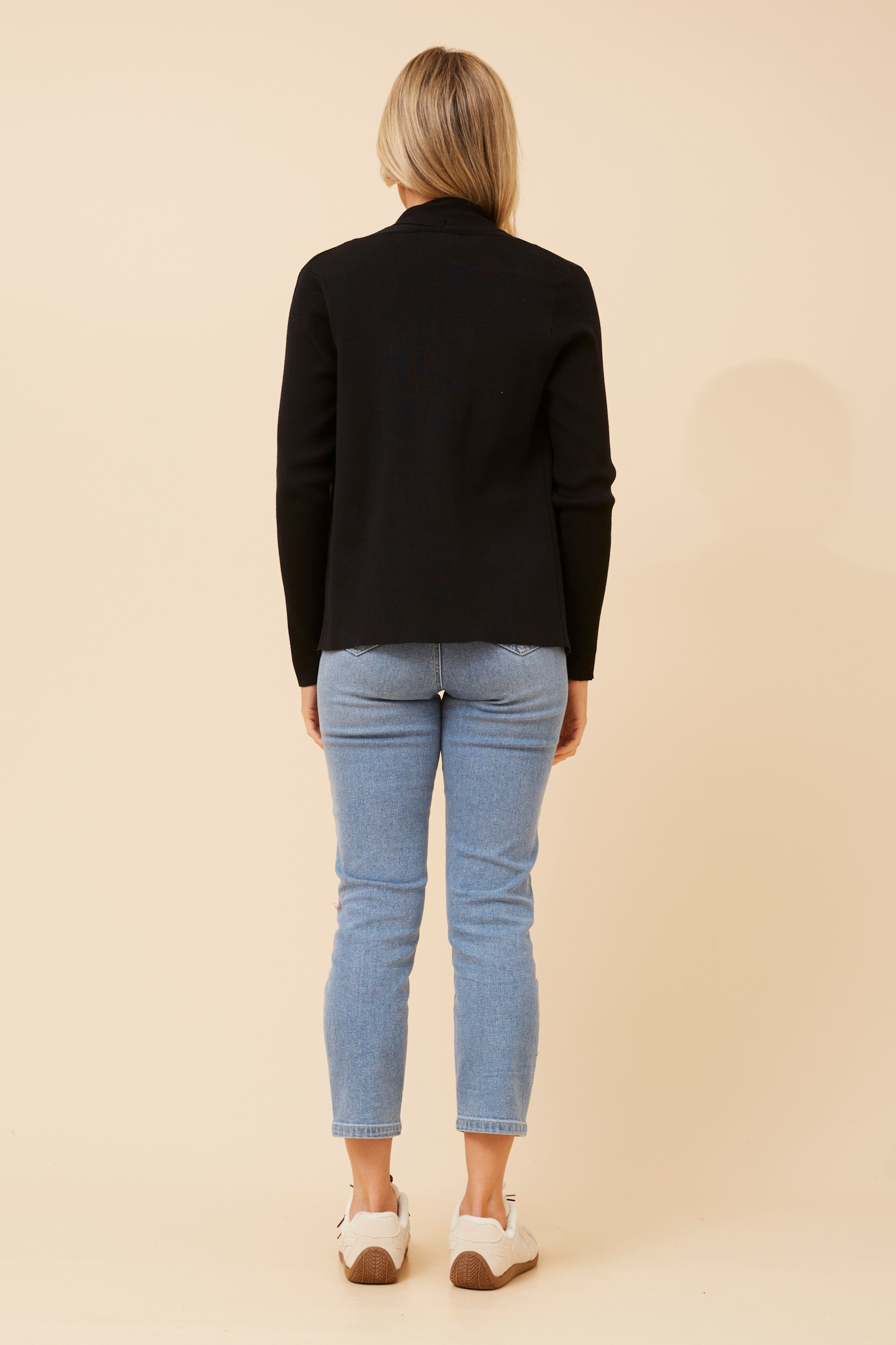 CASPIA SOLID KNIT CARDIGAN