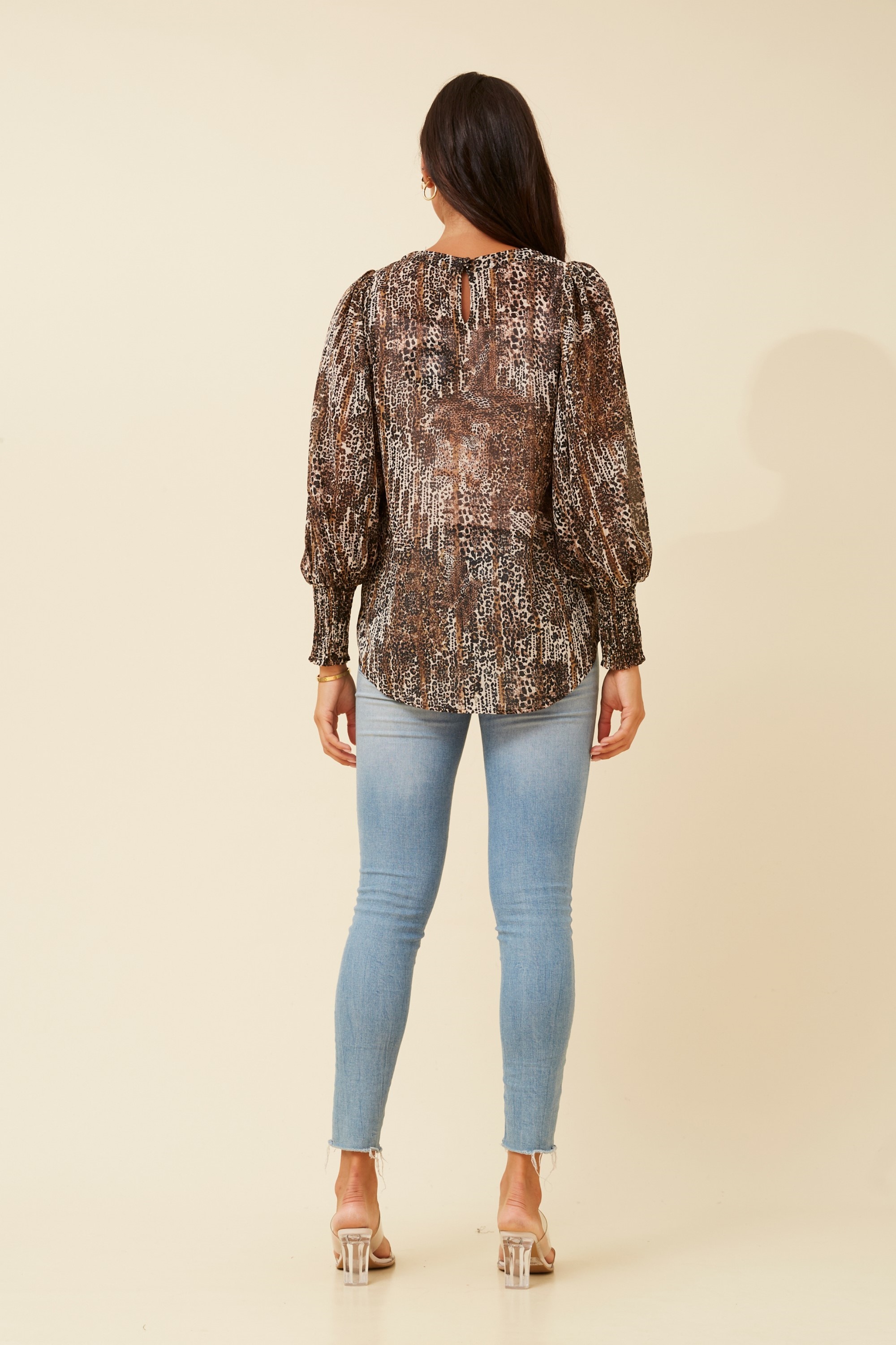 CLASSIC ANIMAL PRINT BLOUSE