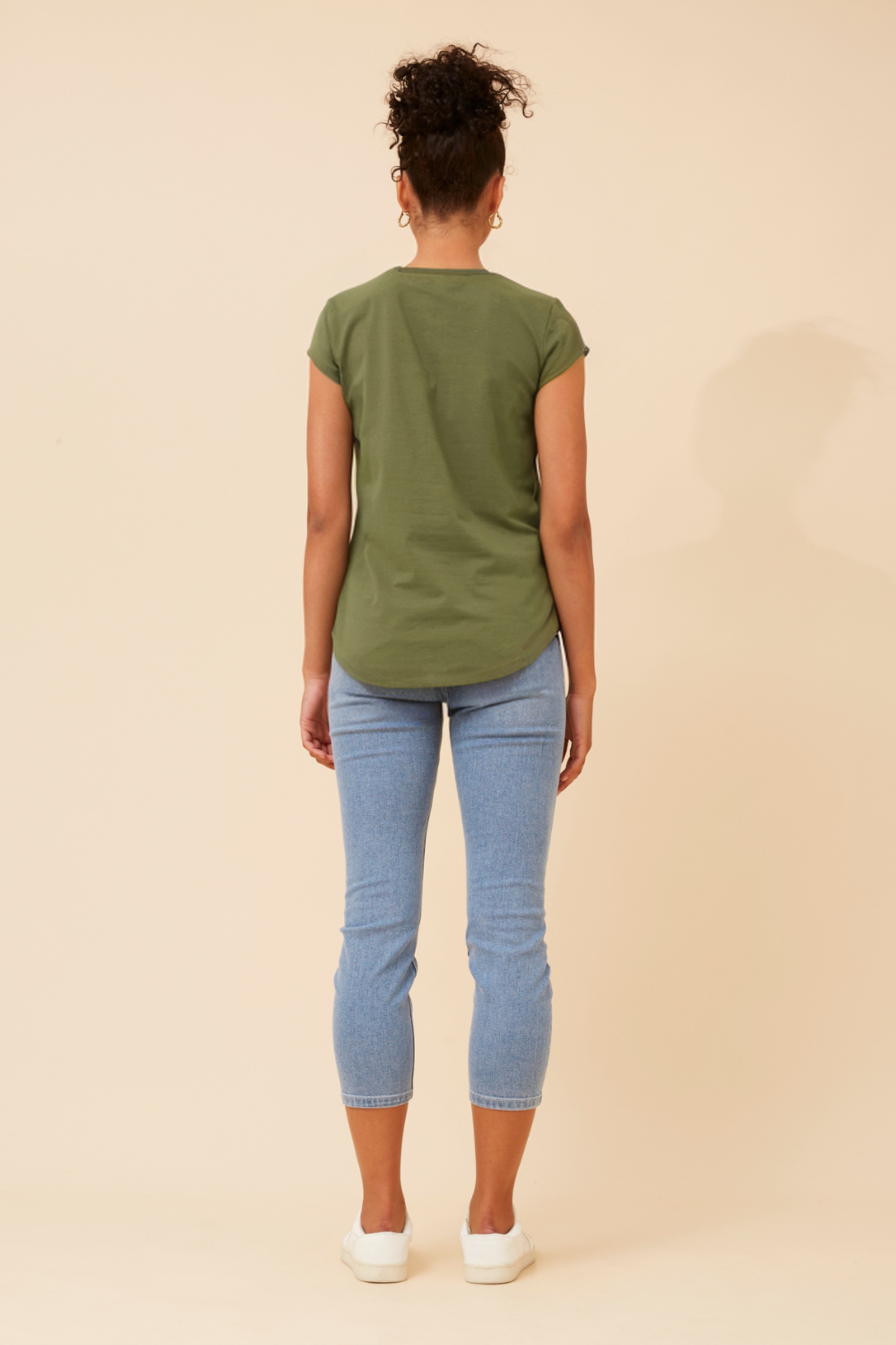 COCO GRAPHIC TEE