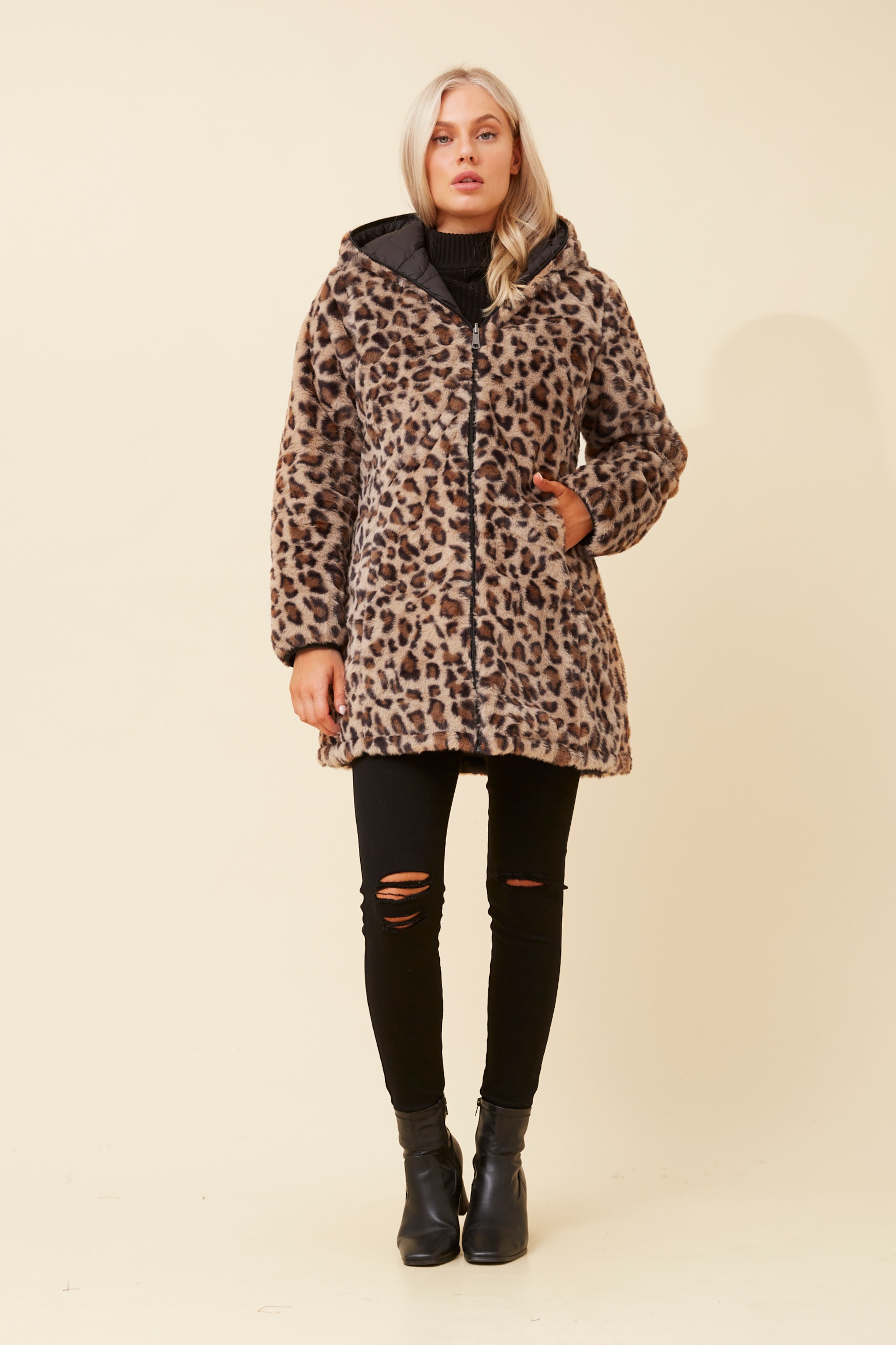 CONGO REVERSIBLE PUFFER COAT