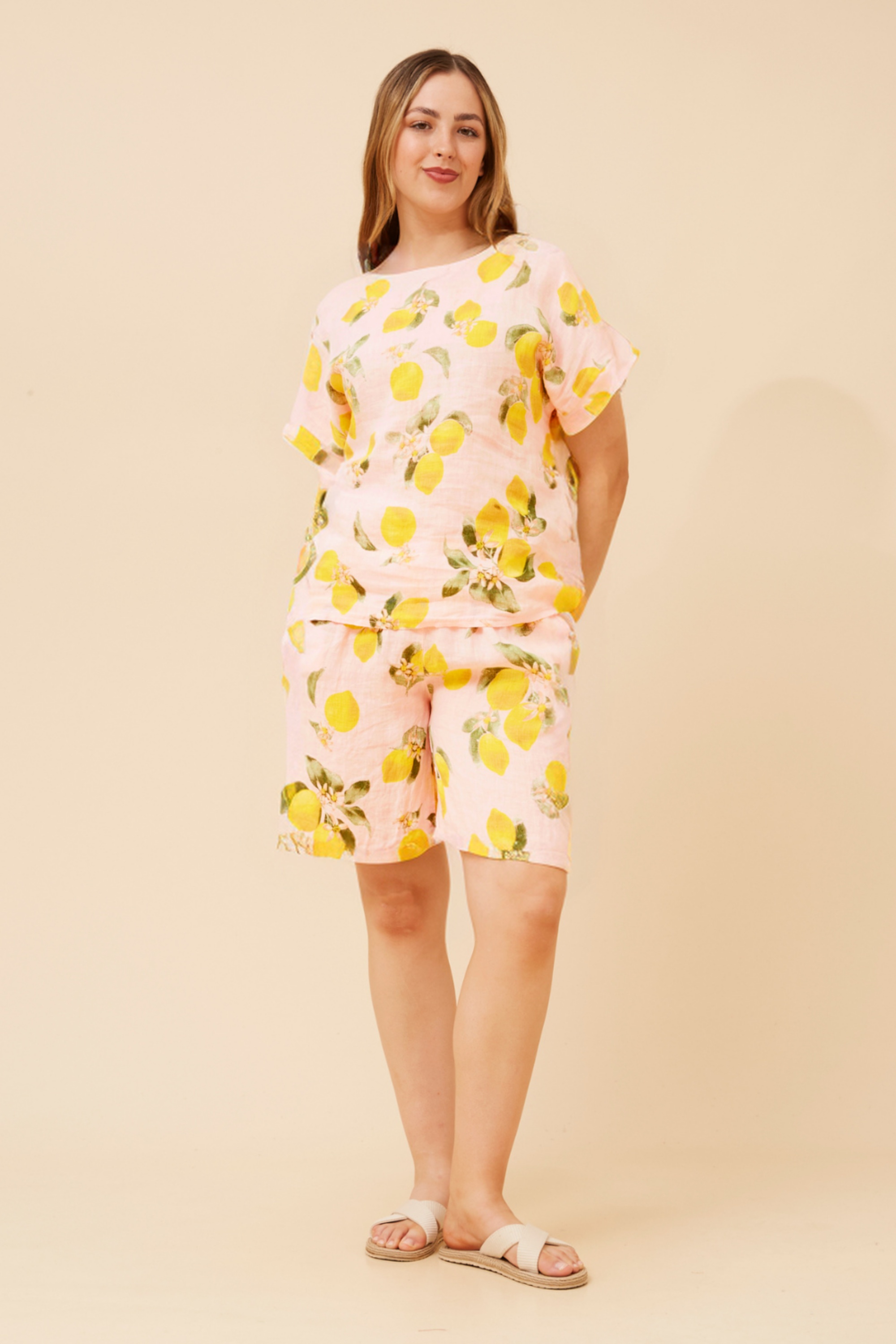COSTANZA LEMON PRINT LINEN SHORTS