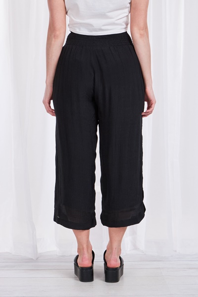 Crop pants with side button detail